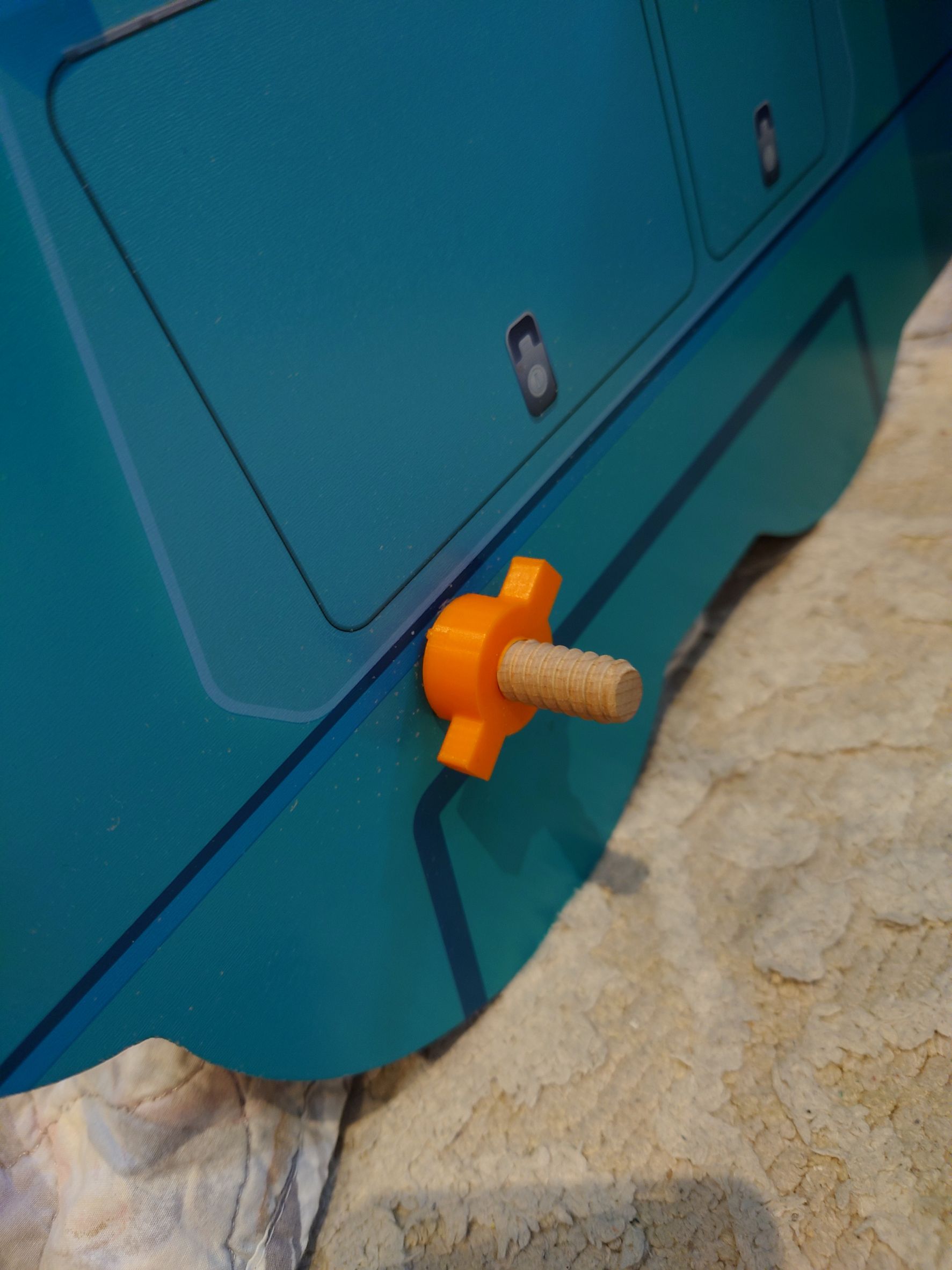 Wingnut for Paw Patrol Car Wheel
