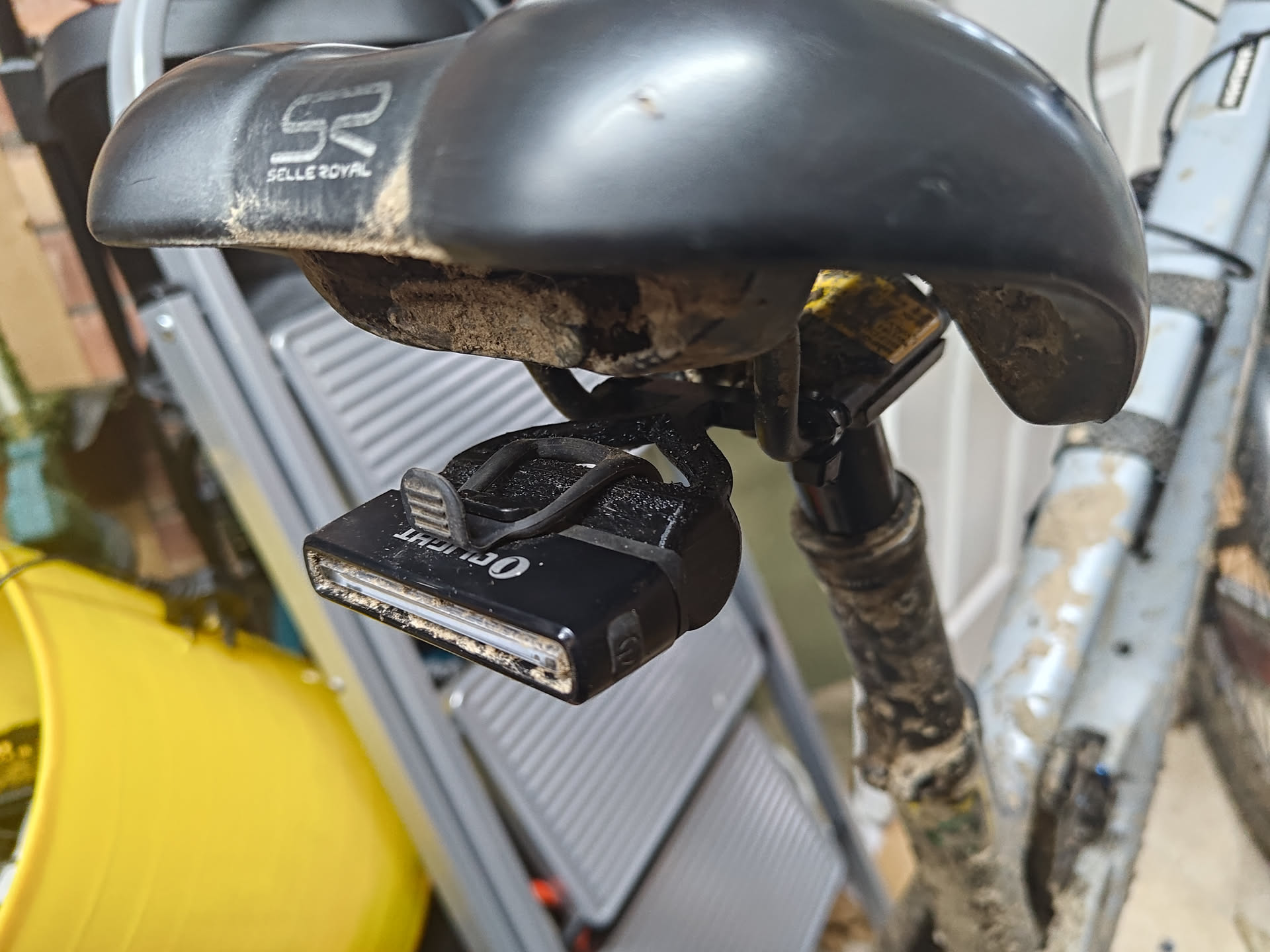 Saddle Rail Light Holder