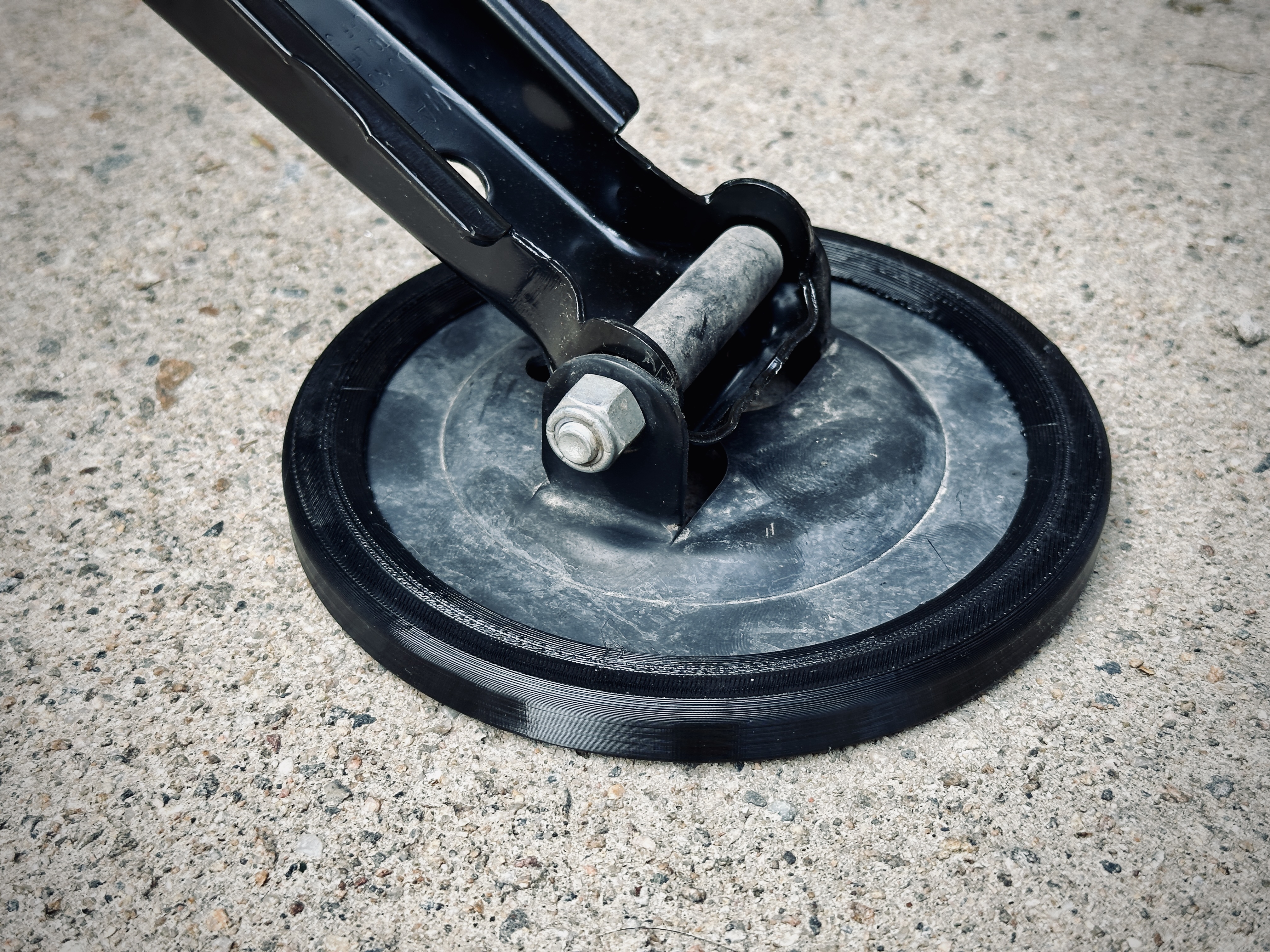 Trailer Stabilizer Foot Pad with preprinted support