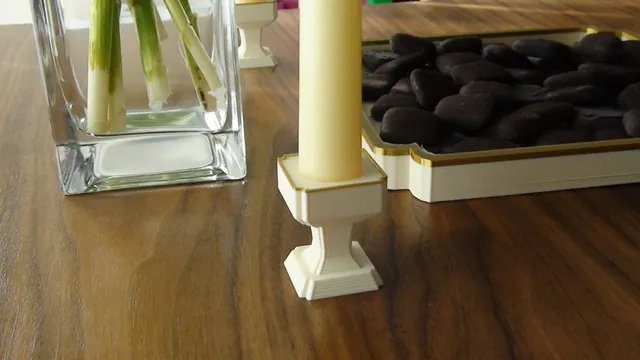 Round Corners Candlestick