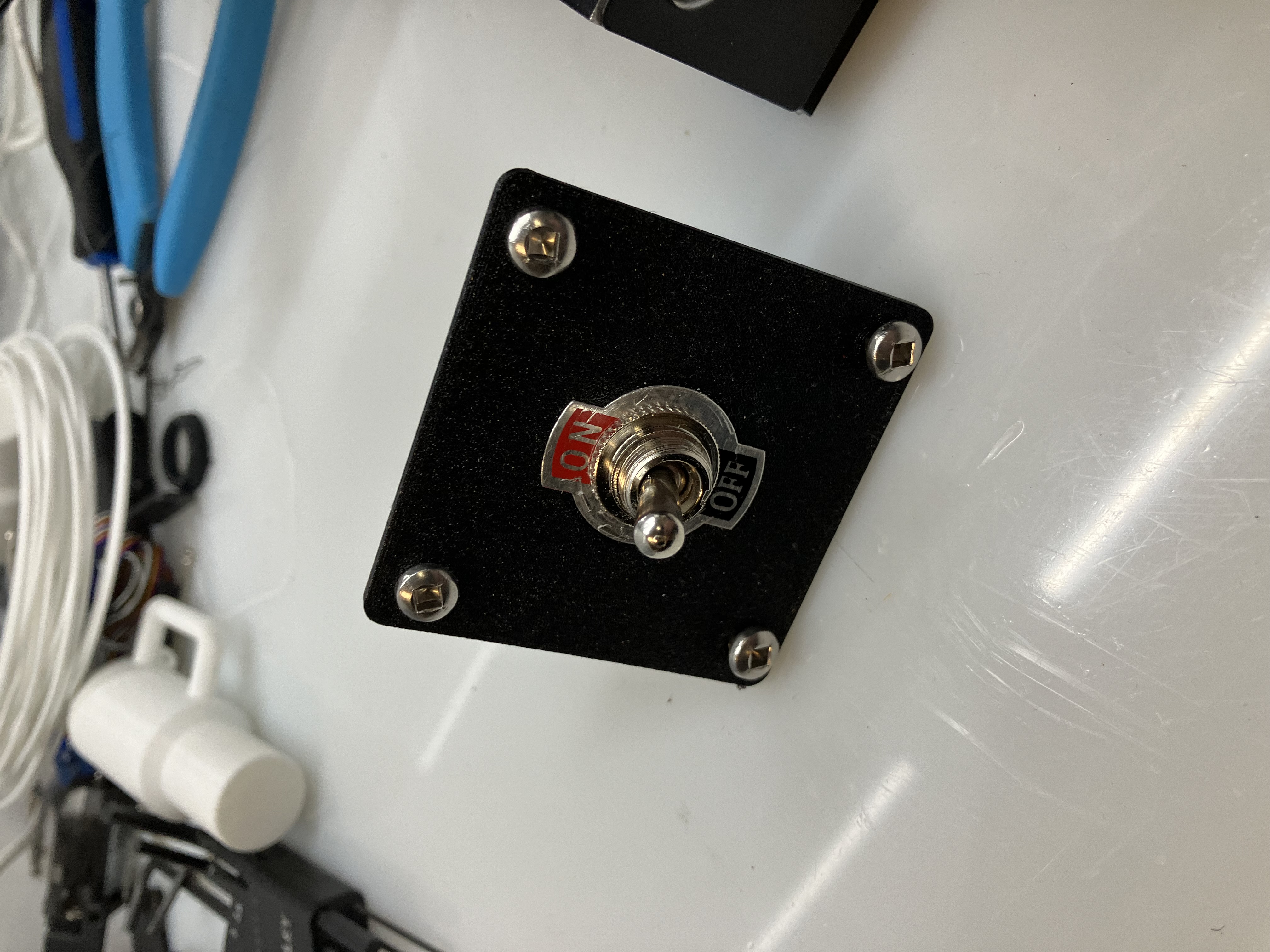 Toggle Switch Plate 60mm x 60mm