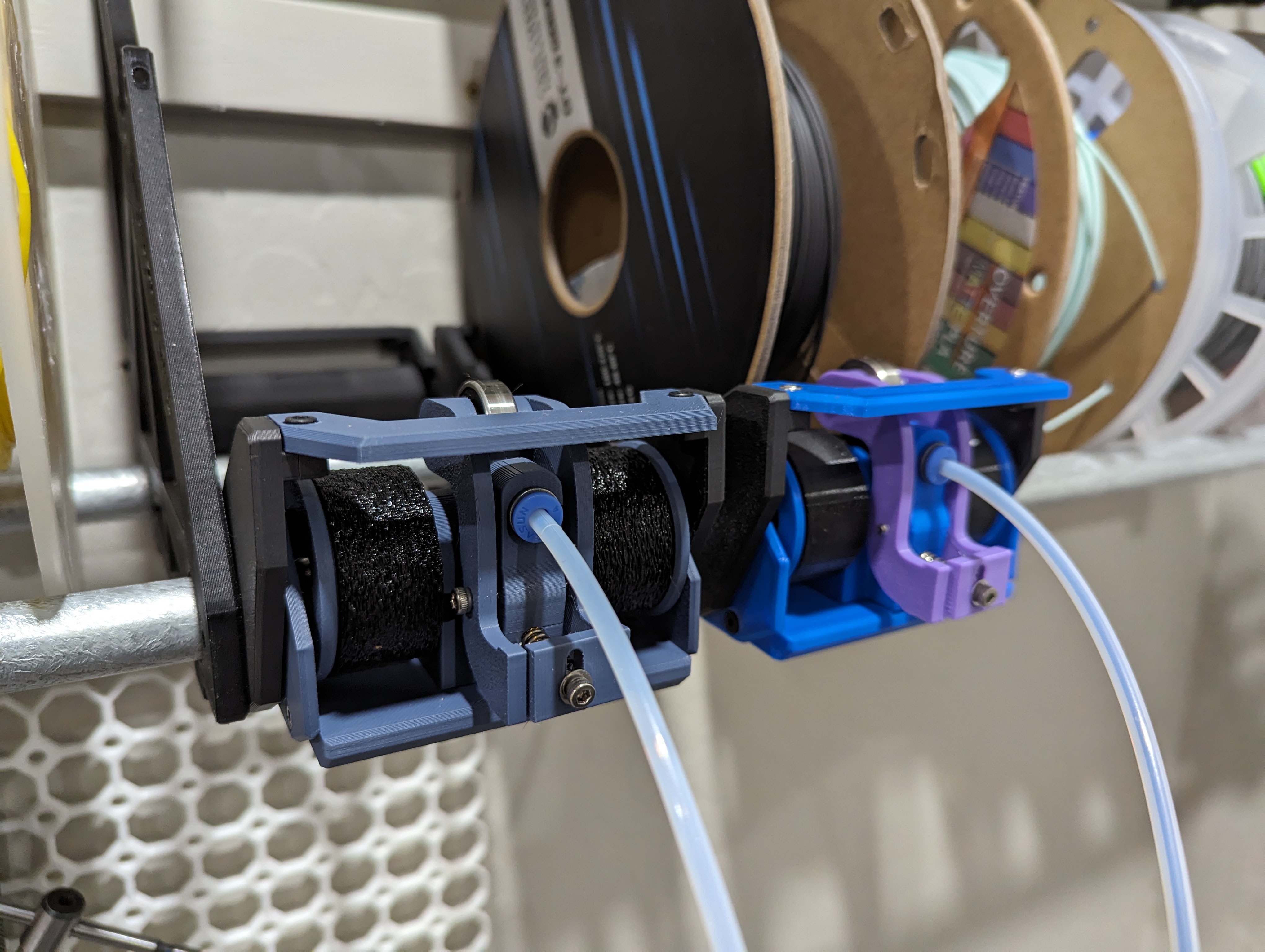 8-Track respooler on RepRack spool holder