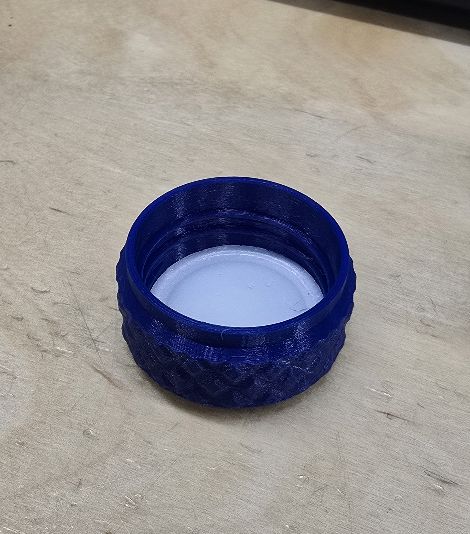 VOSS 375 ML Glass Bottle Cap