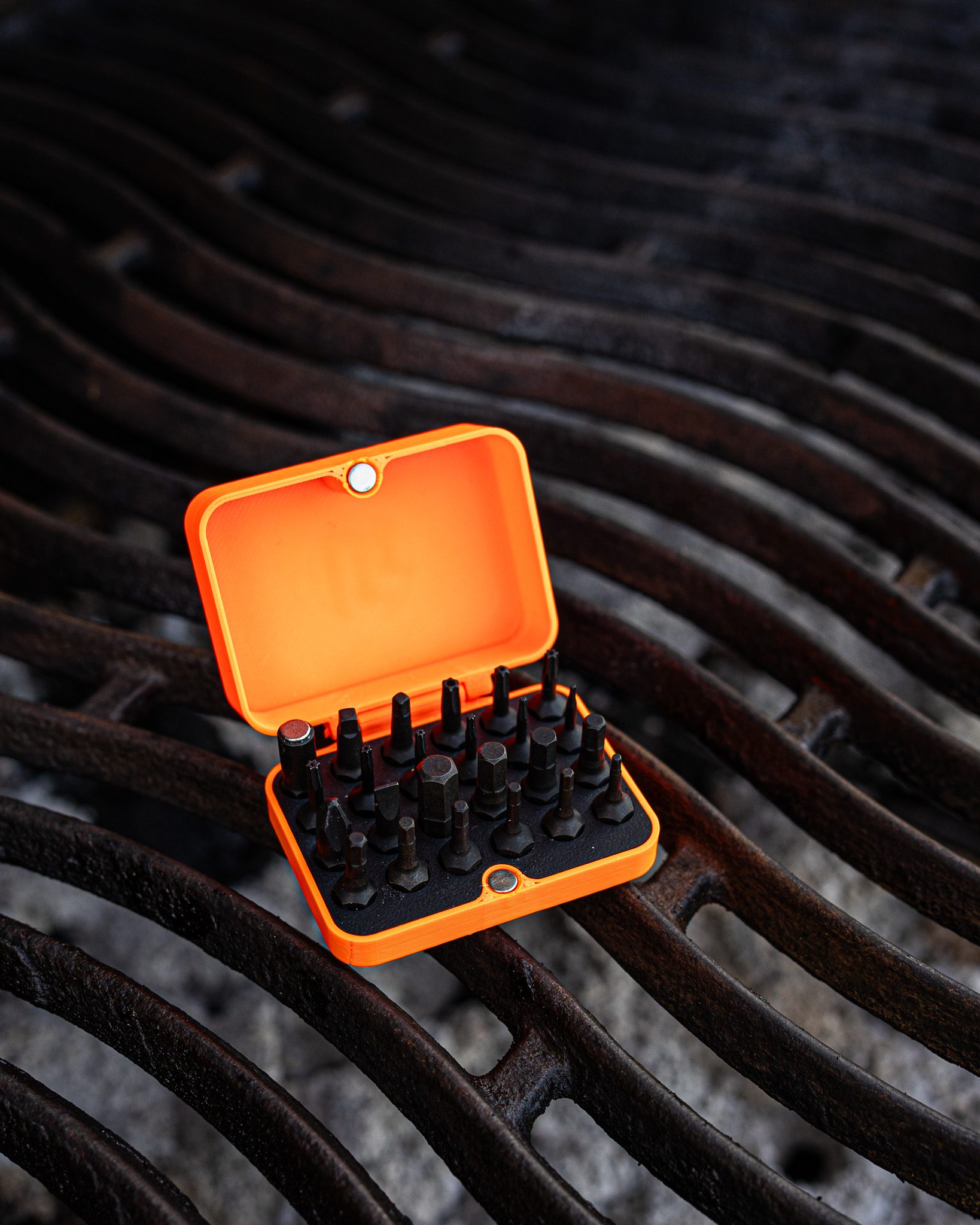 Magnetic  LTT Bits Case (24)