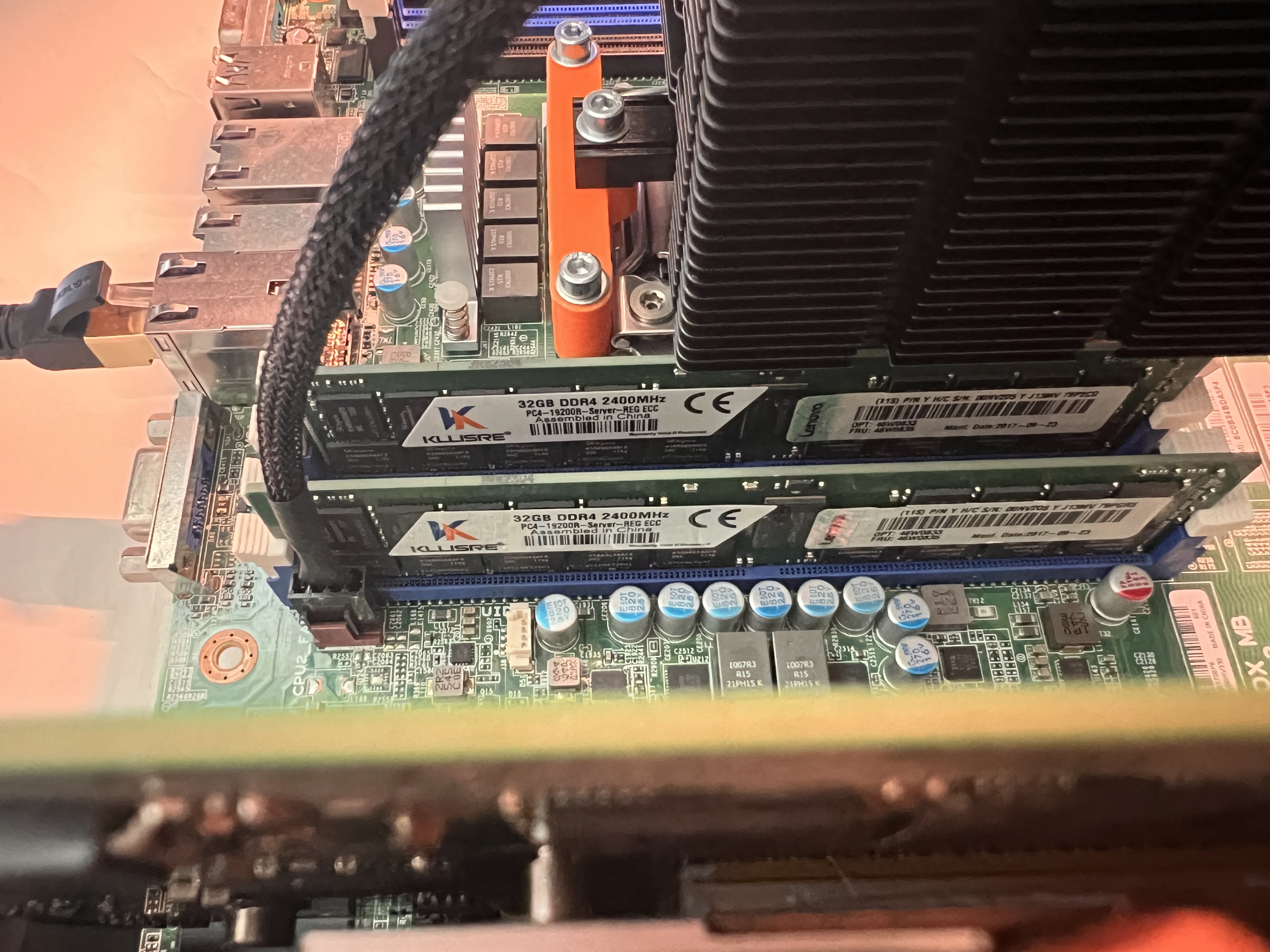 Narrow ilm lga2011 adapter