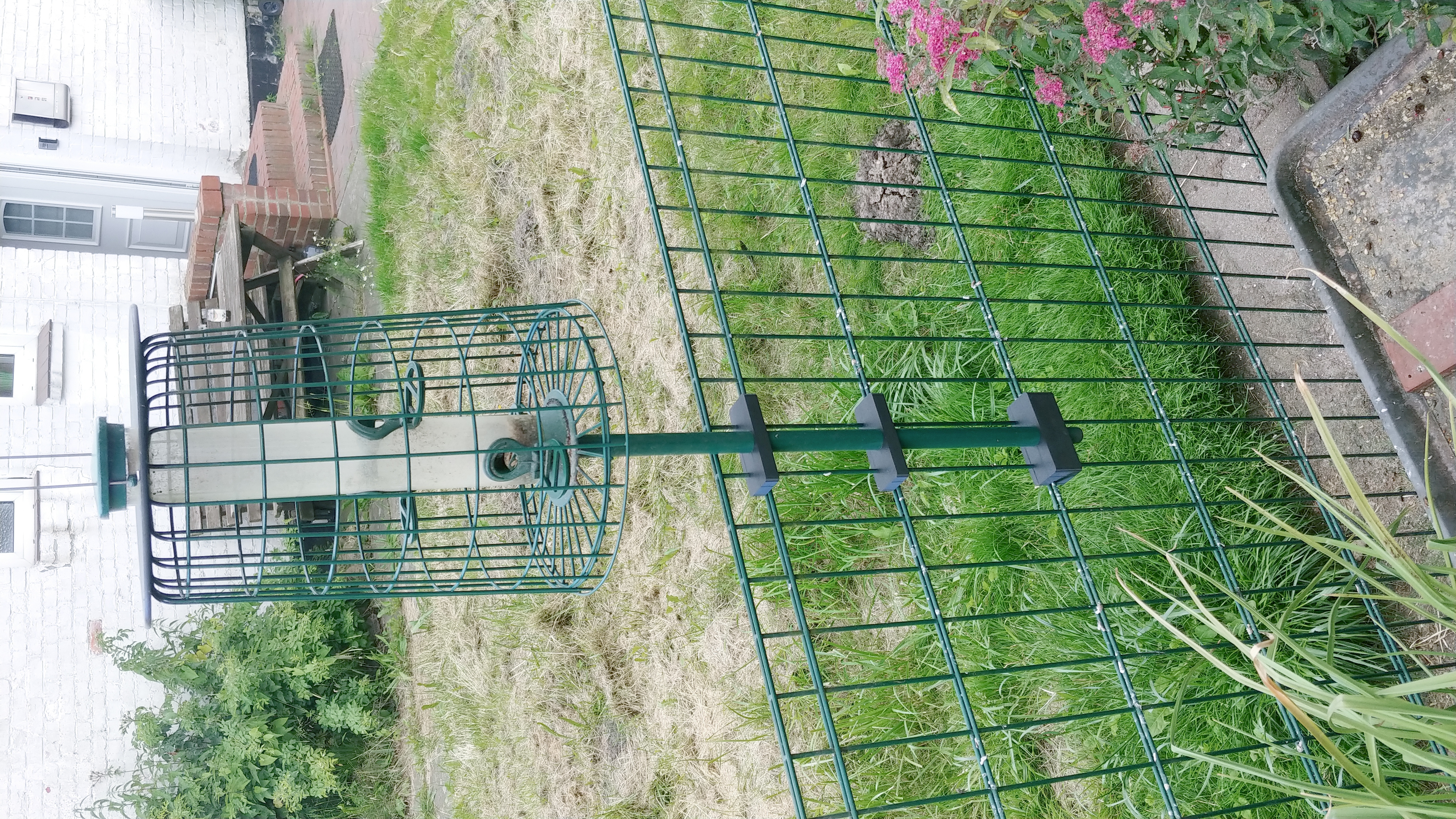 Doppelstabzaun Halter für Stange Vogelfutter Säule