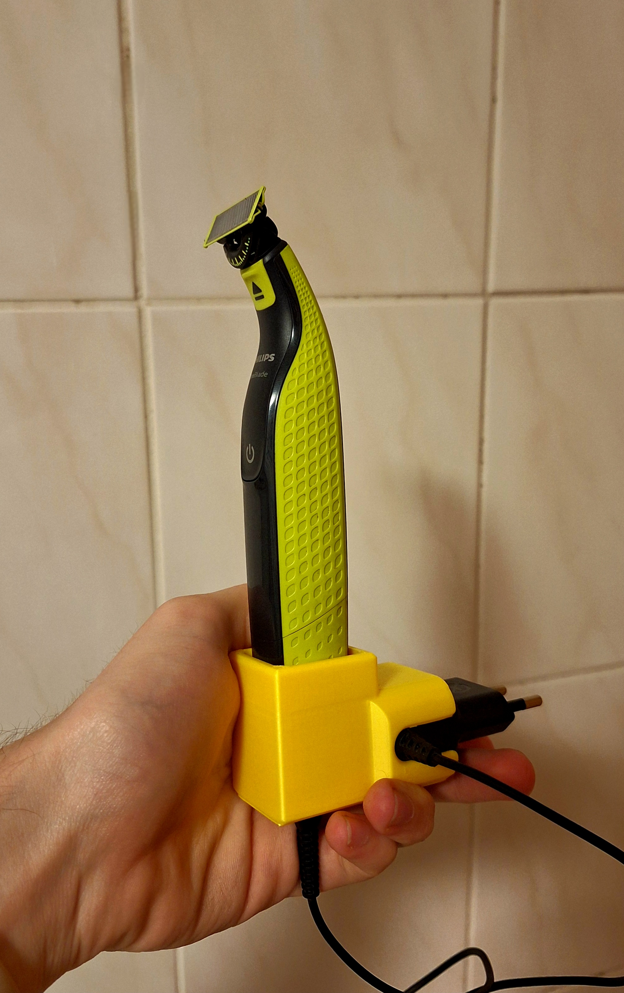 oneblade mount on charging block.