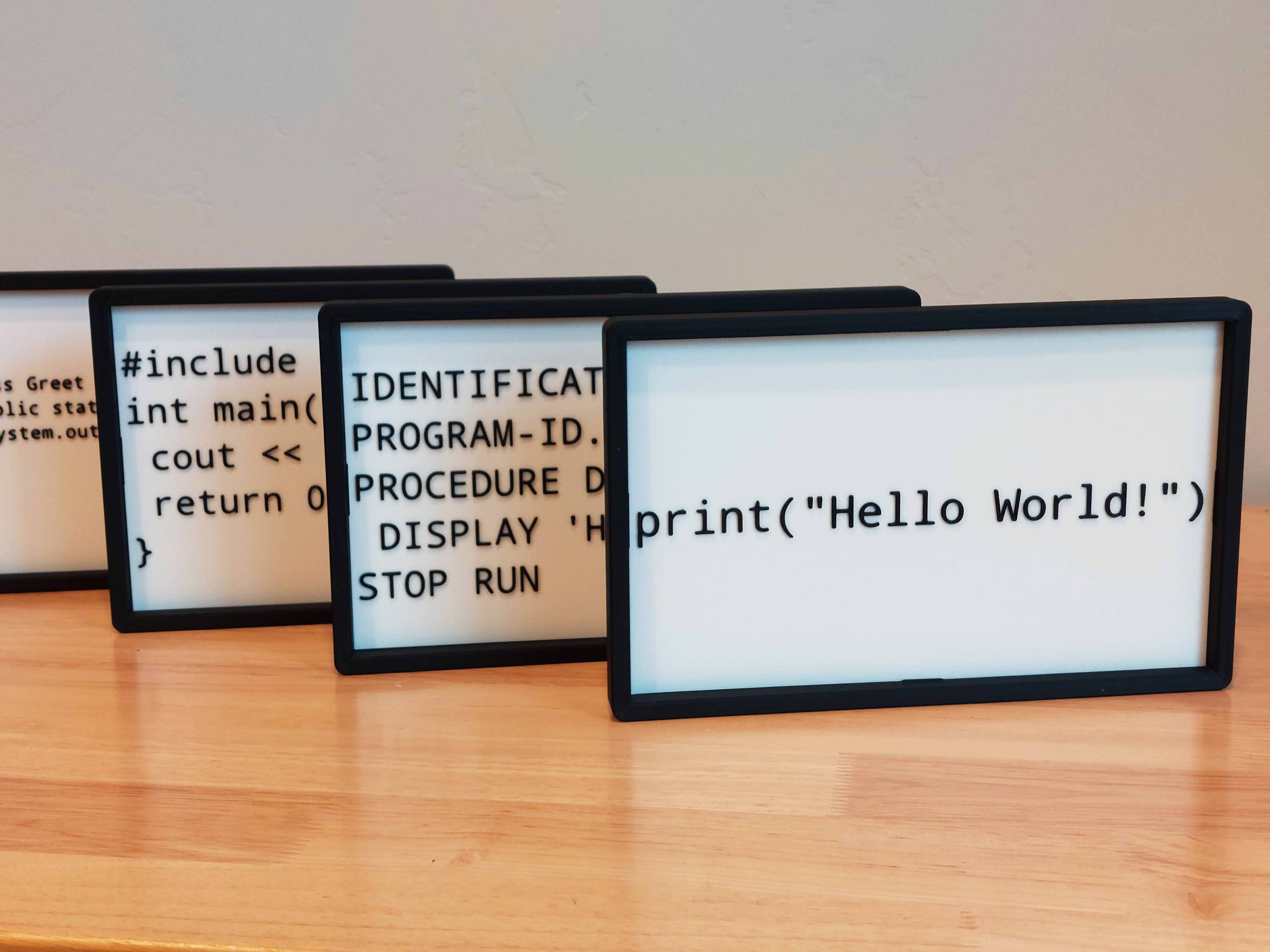 Miniatura 7 do modelo 3D Hello World Programmer Signs