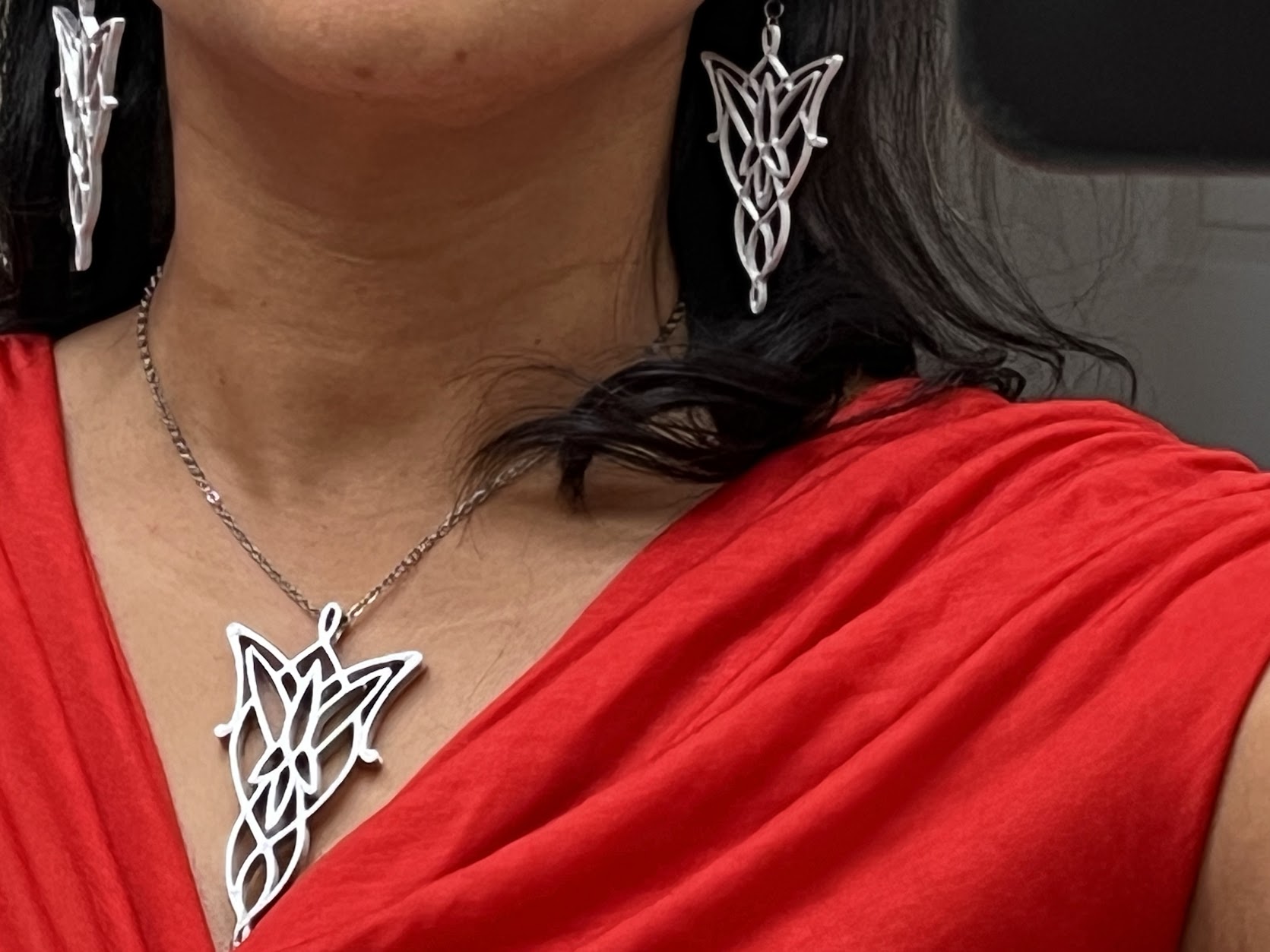 Lord of the Rings (Evenstar Pendant and earrings)