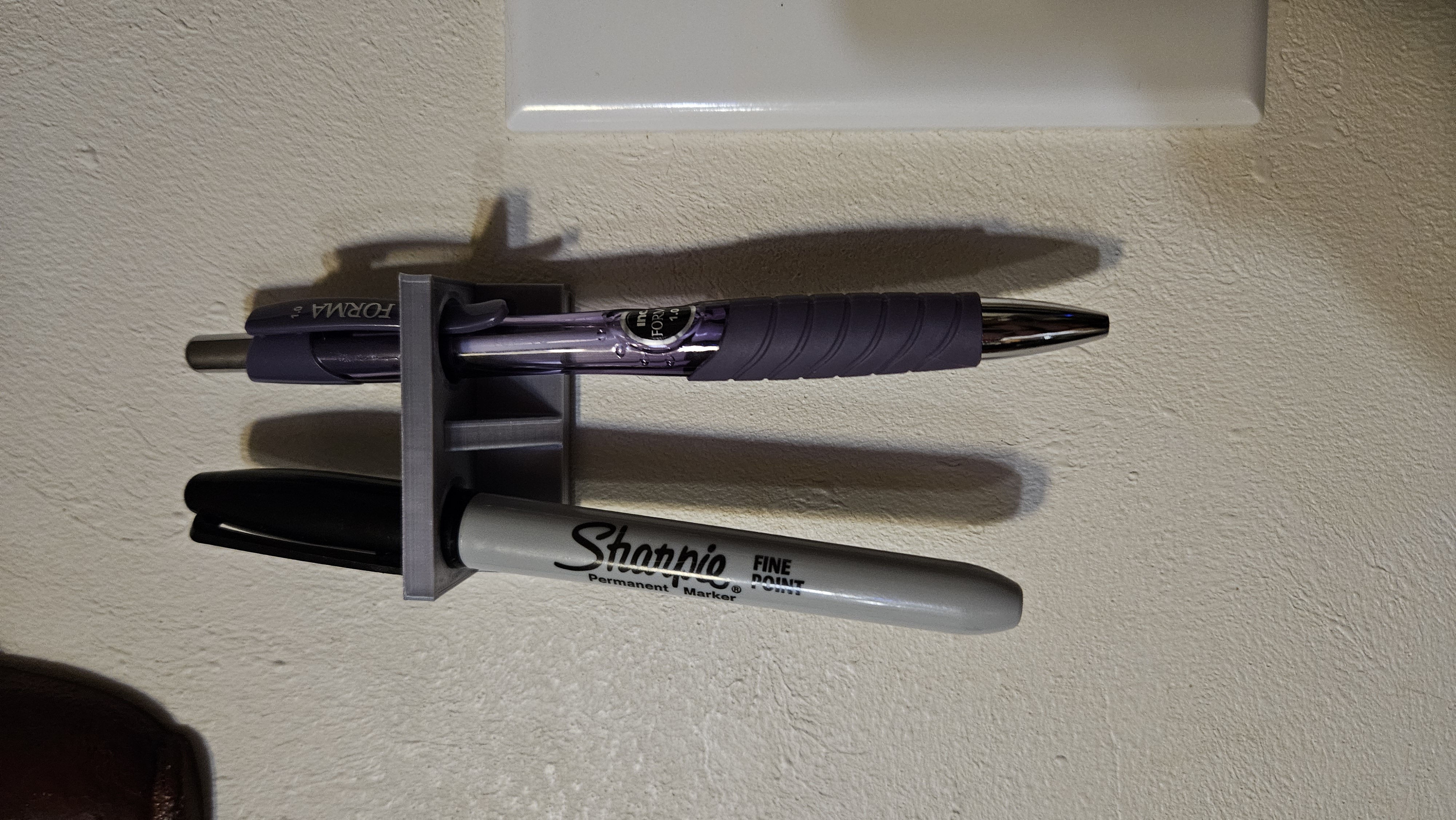 Simple Sharpie Holder