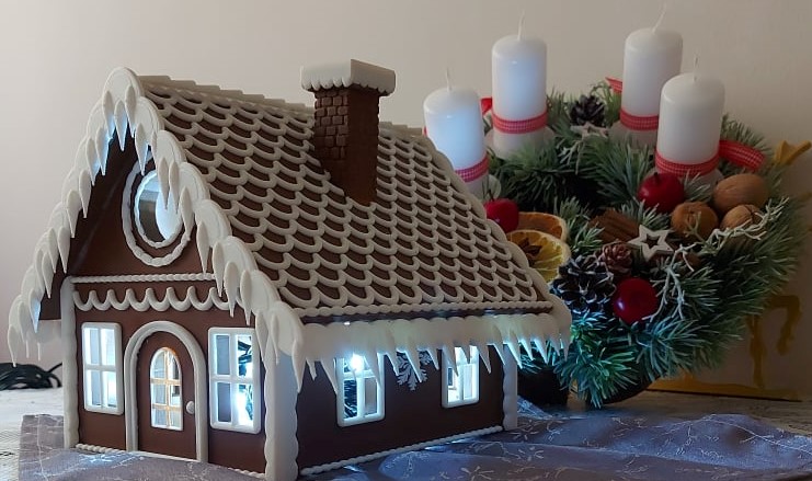 Perníková chaloupka - Gingerbread haus — thumbnail 3