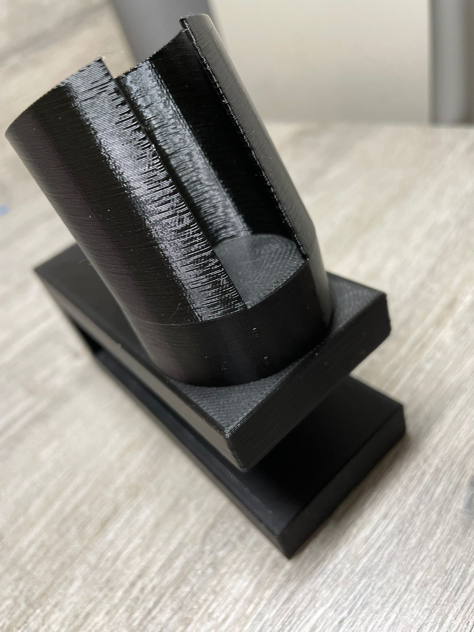 Miniatura 2 do modelo 3D Showerhead holder