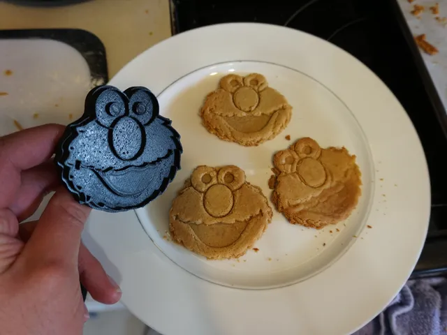 Elmo Cookie Cutter