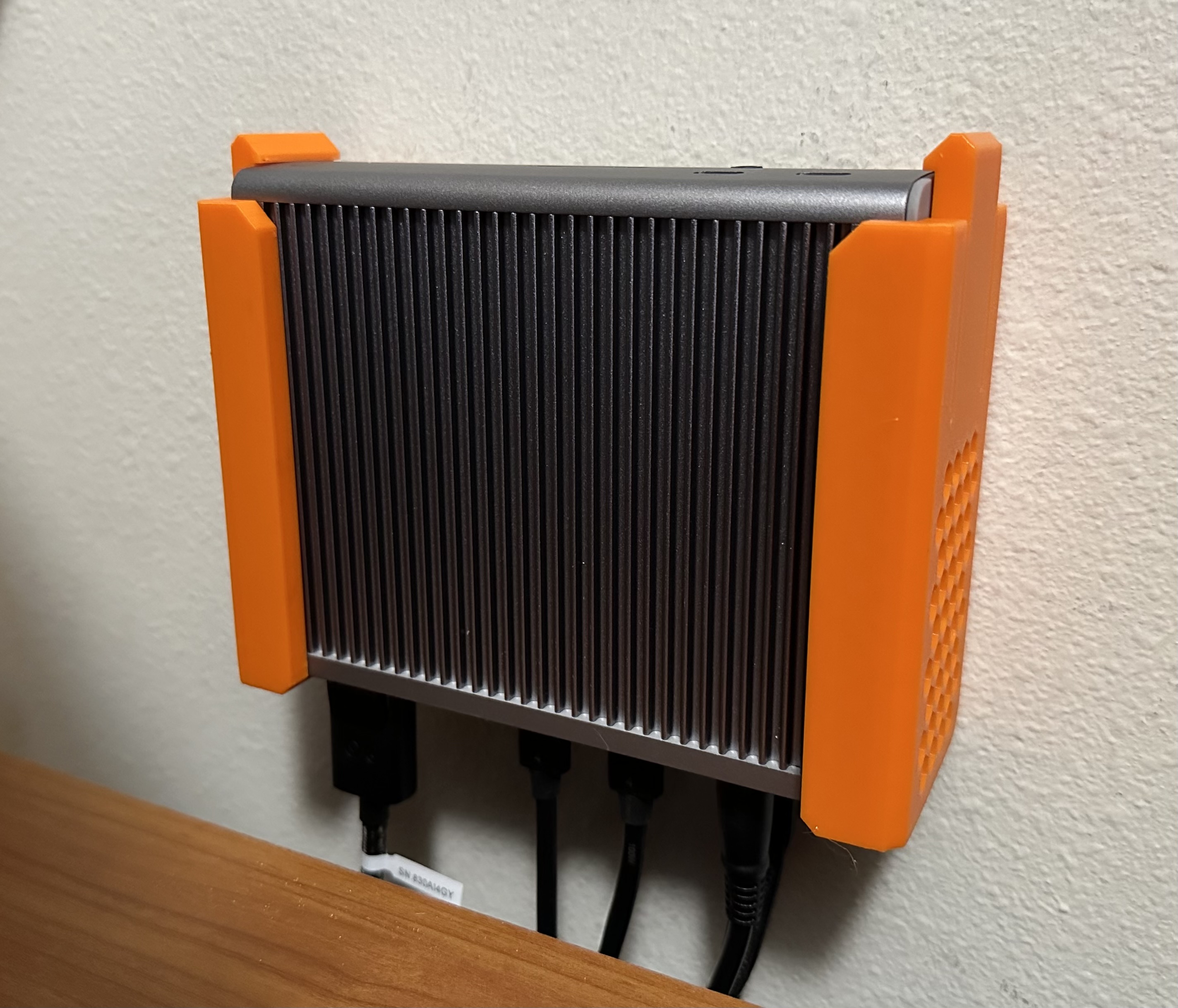 CalDigit TS4 Wall-Mount Brackets