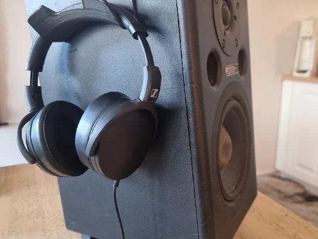 1980's Style Headphone Holder