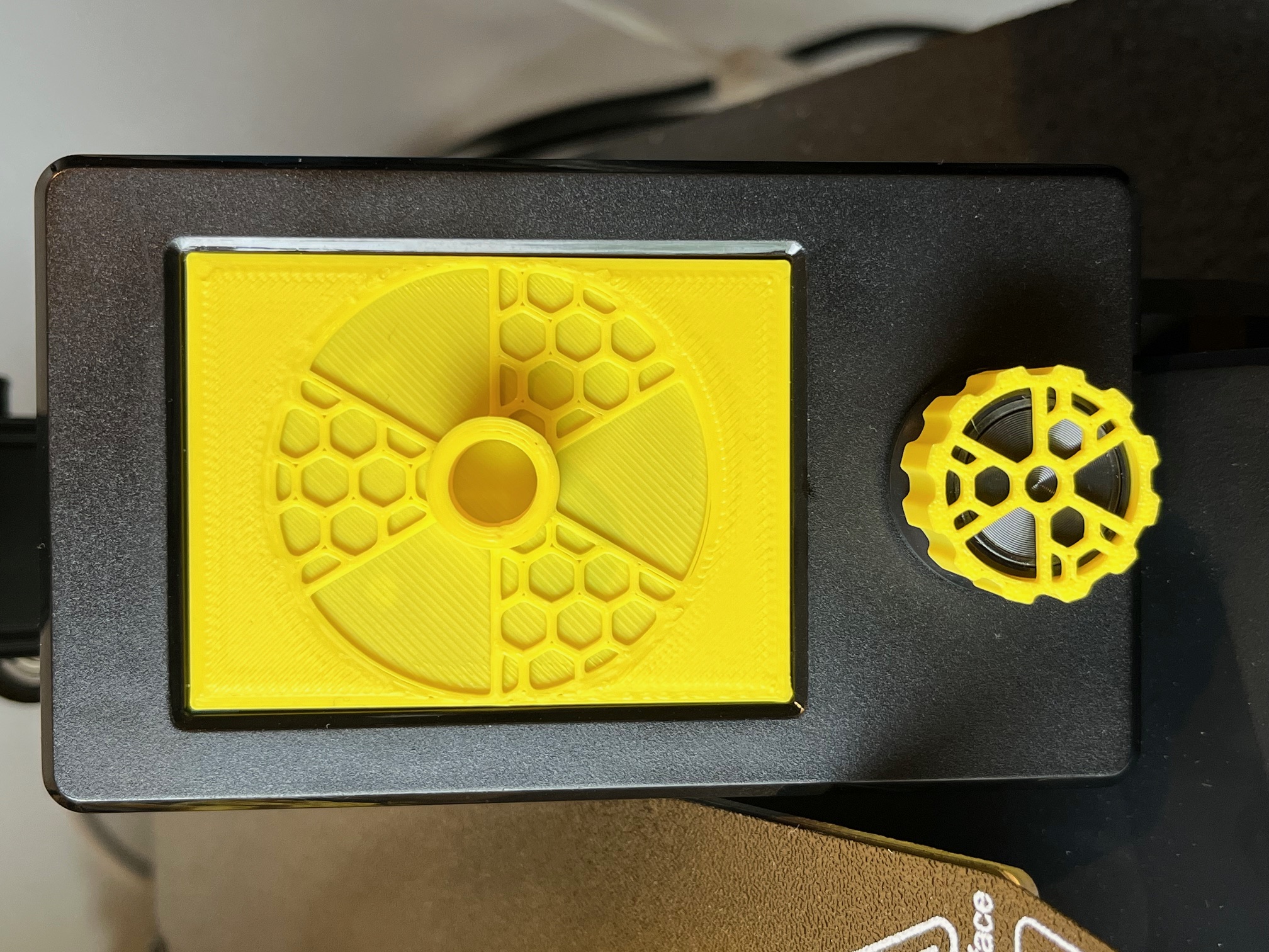Ender 3 V3 SE Screen Cover Radioactive - Multiple versions