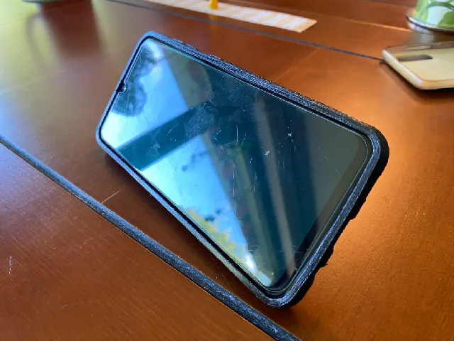 Samsung Galaxy A50 case with magnetic handle