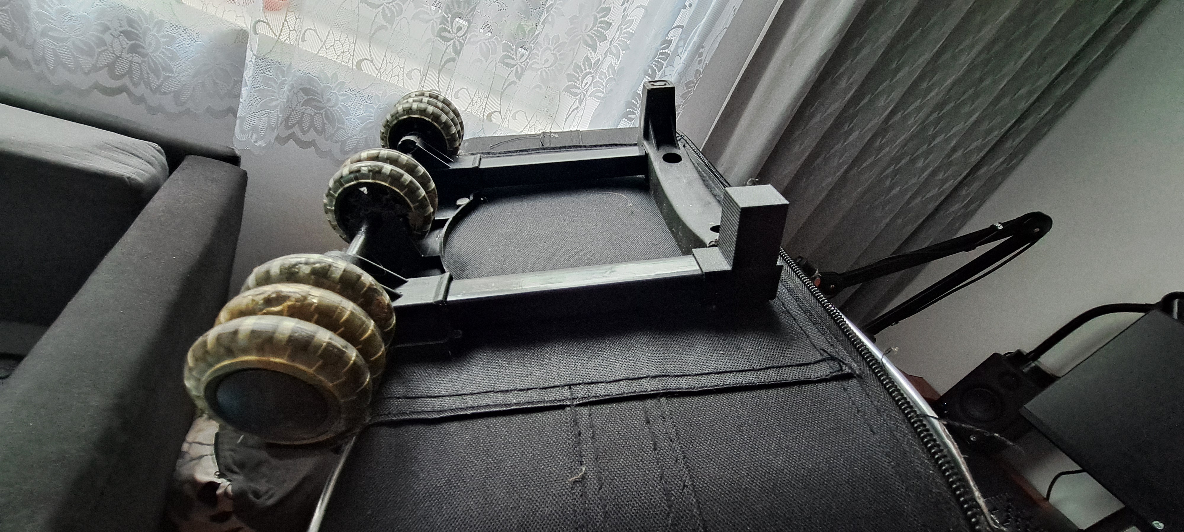 Suitcase leg — miniatura 9