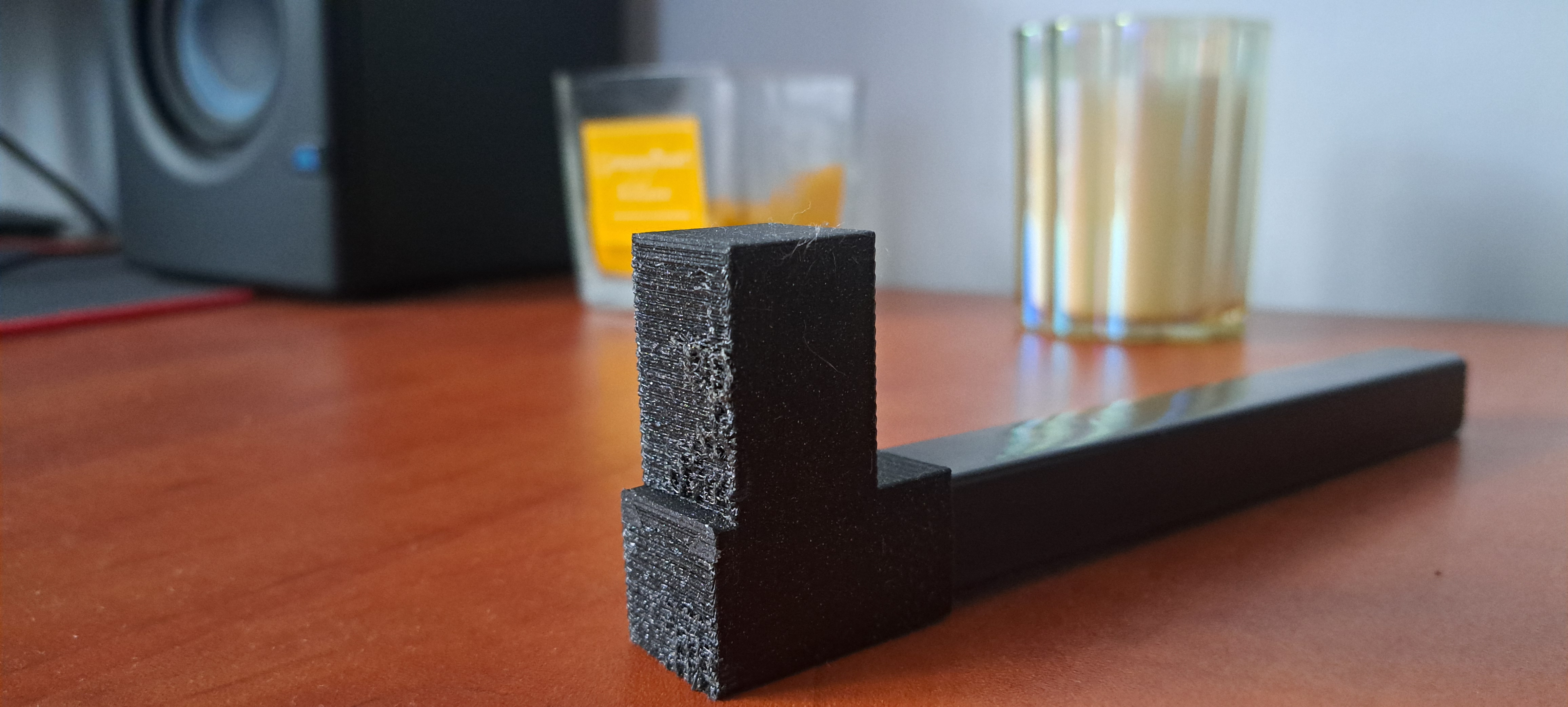 Suitcase leg — miniatura 2