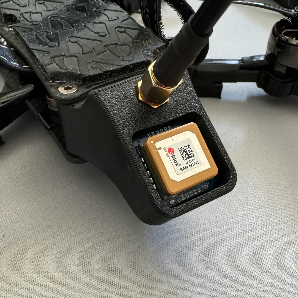 AOS 5 V5 SMA Antenna and M10 GPS Mount by Enrique Neyra | Download free ...