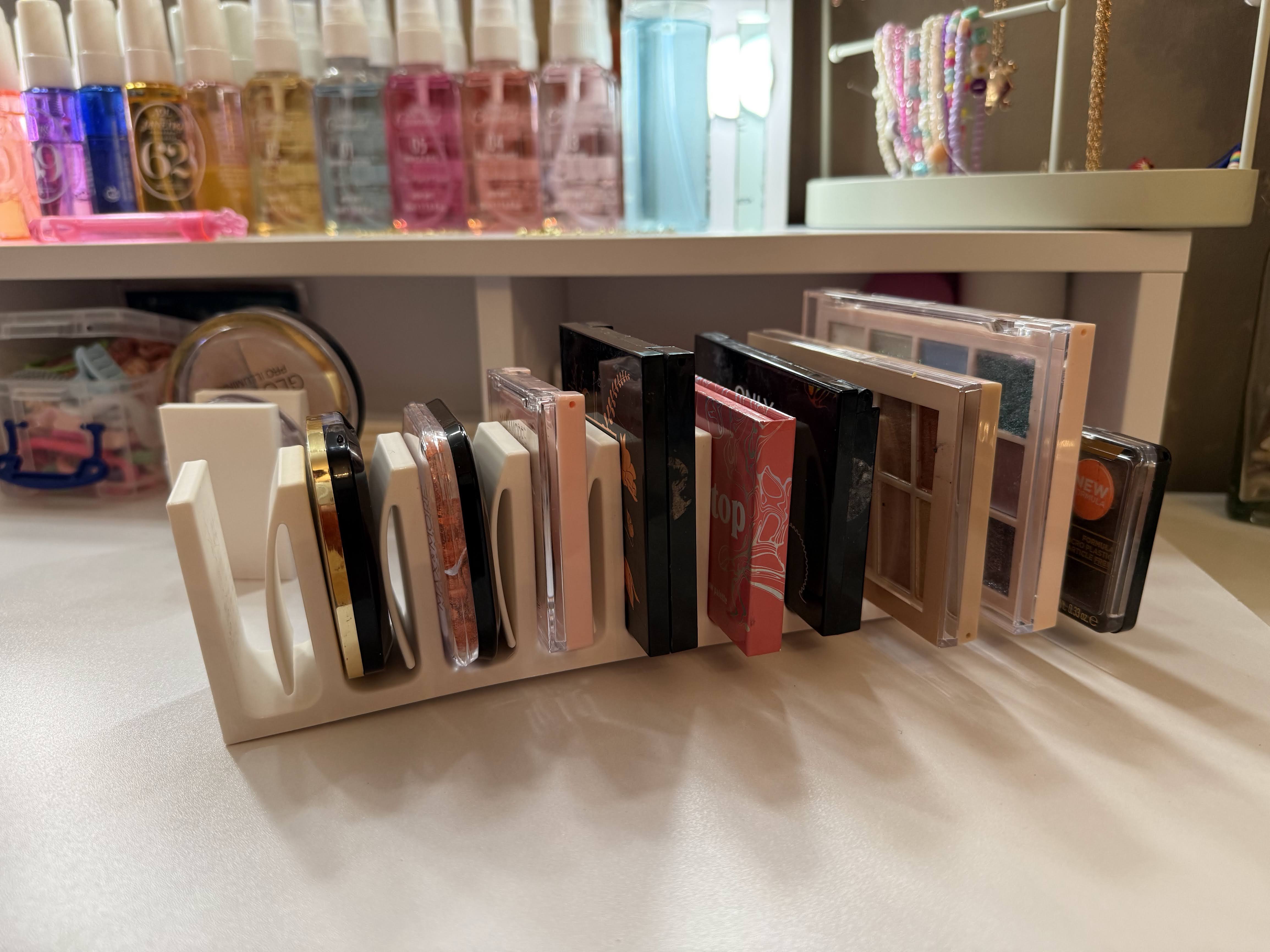 Makeup Palette Organiser