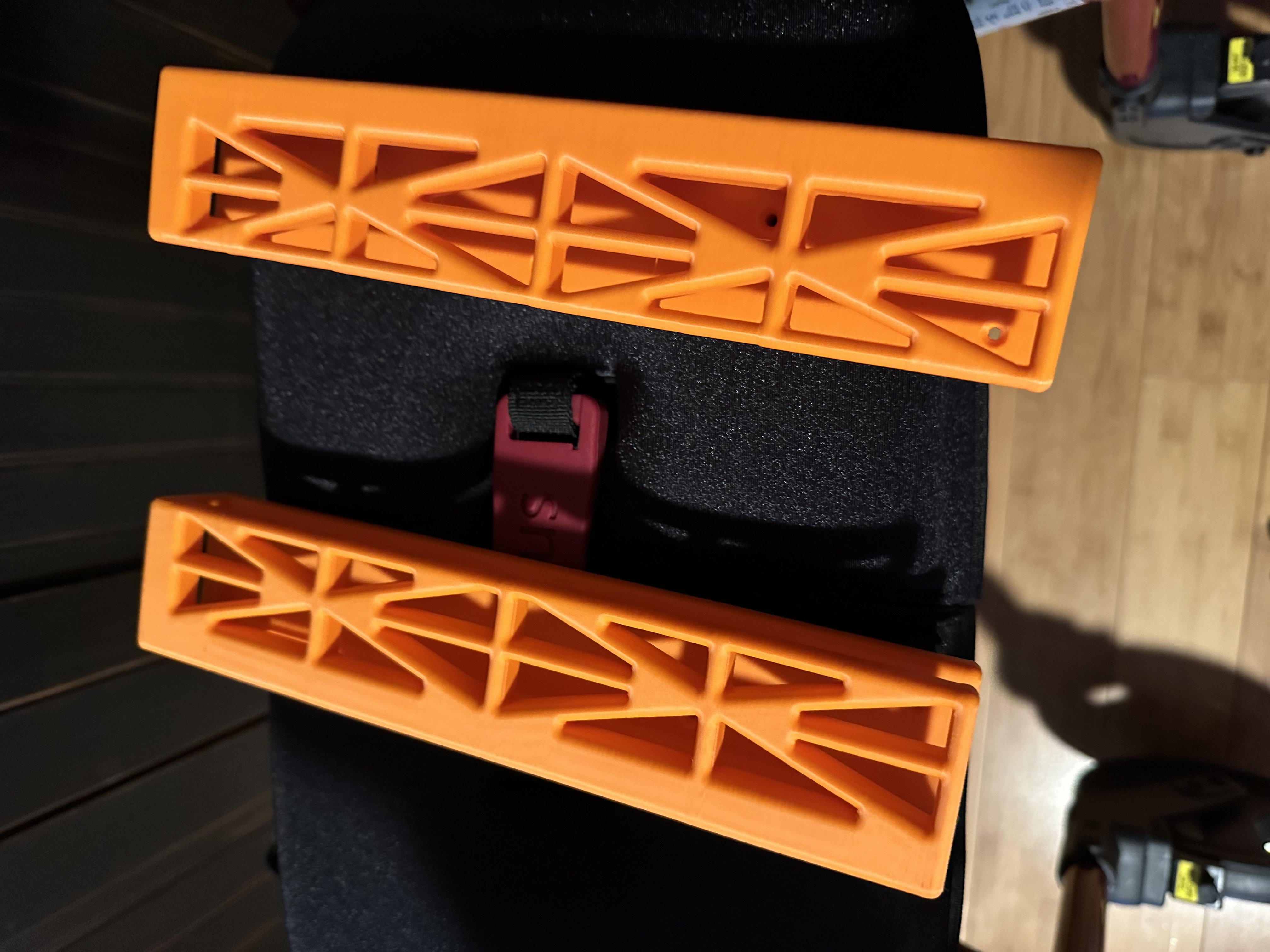Apple MacBook Pro Under Desk Mount