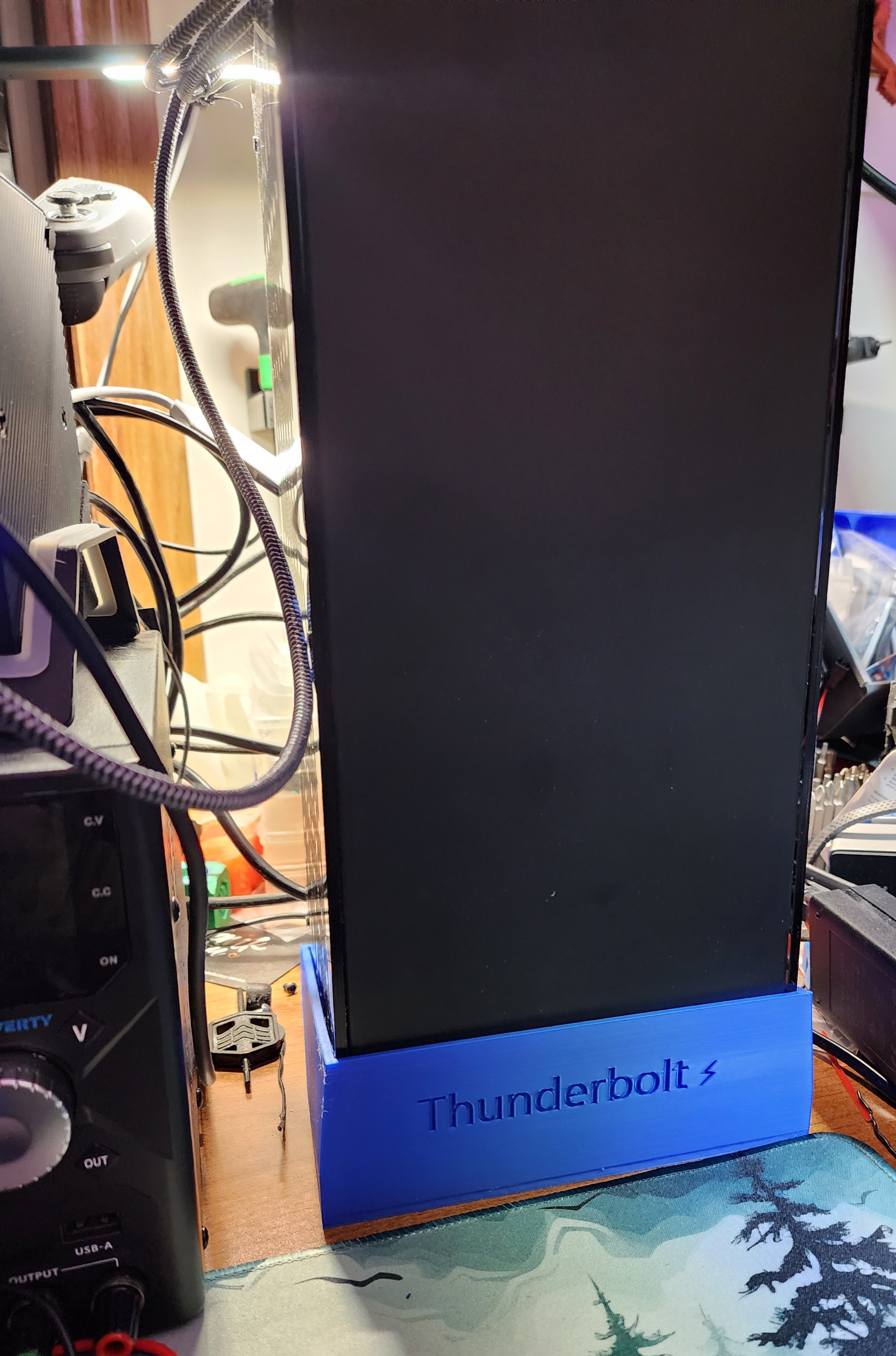 eGPU Thunderbolt Enclosure Vertical Stand