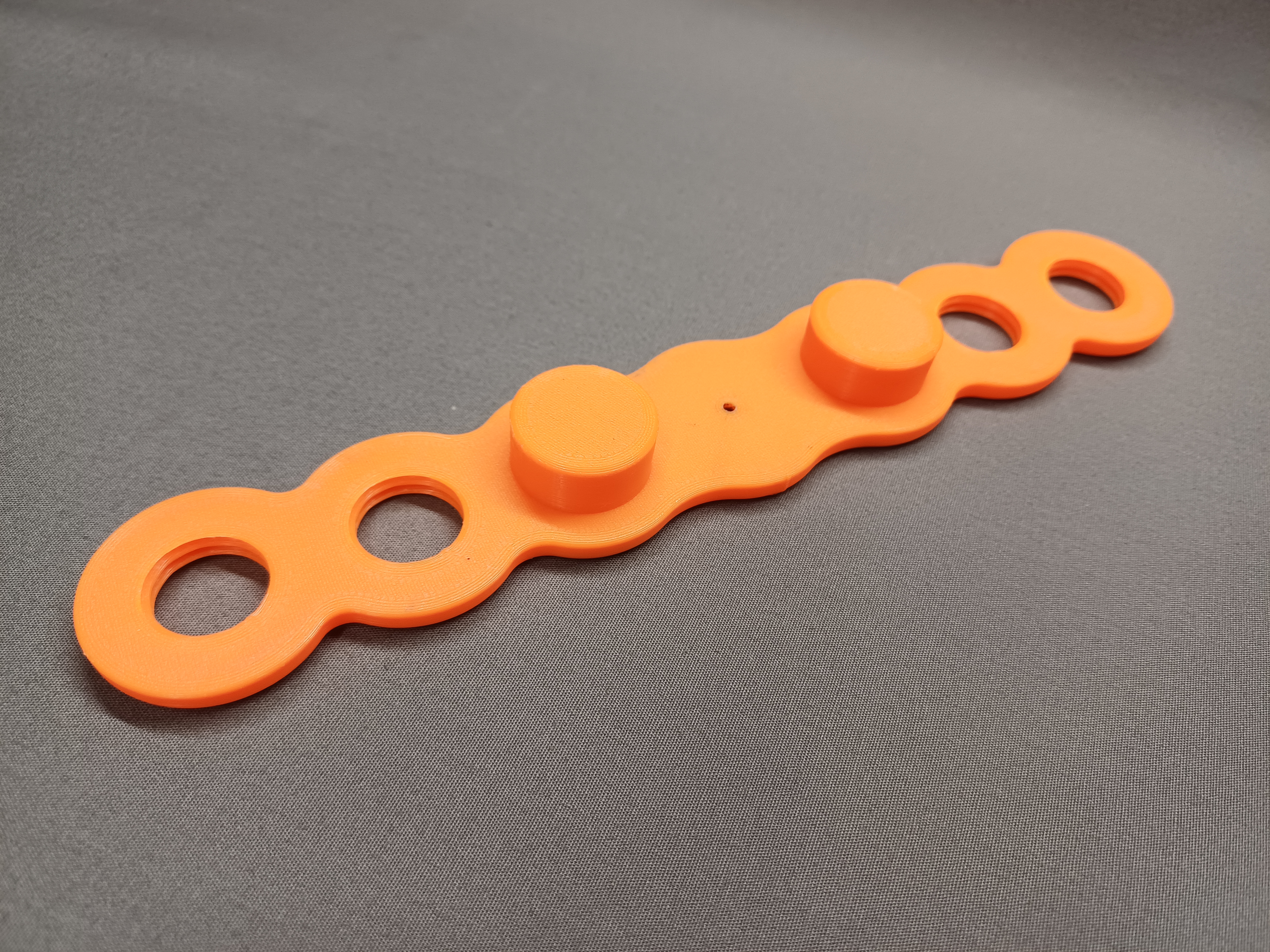 Miniatura 4 do modelo 3D Adjustable Centre Finder