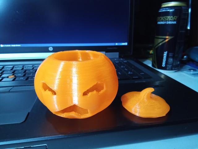 Pumpkin with lid