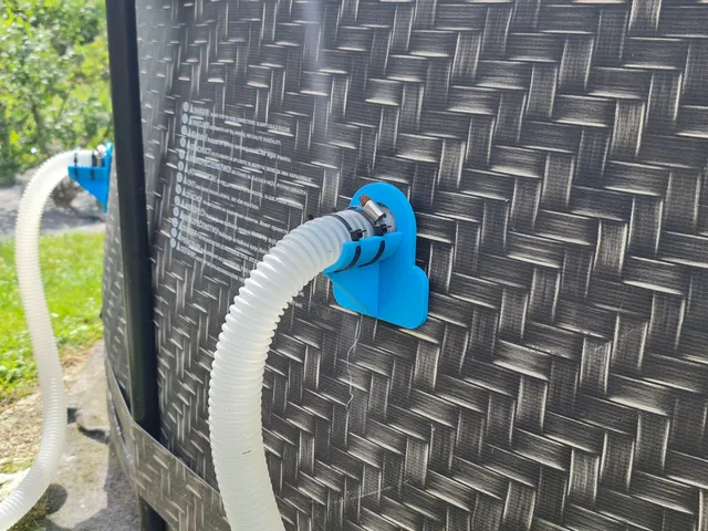 Swimming Pool Pipe Holder 38mm + 32mm — foto autora