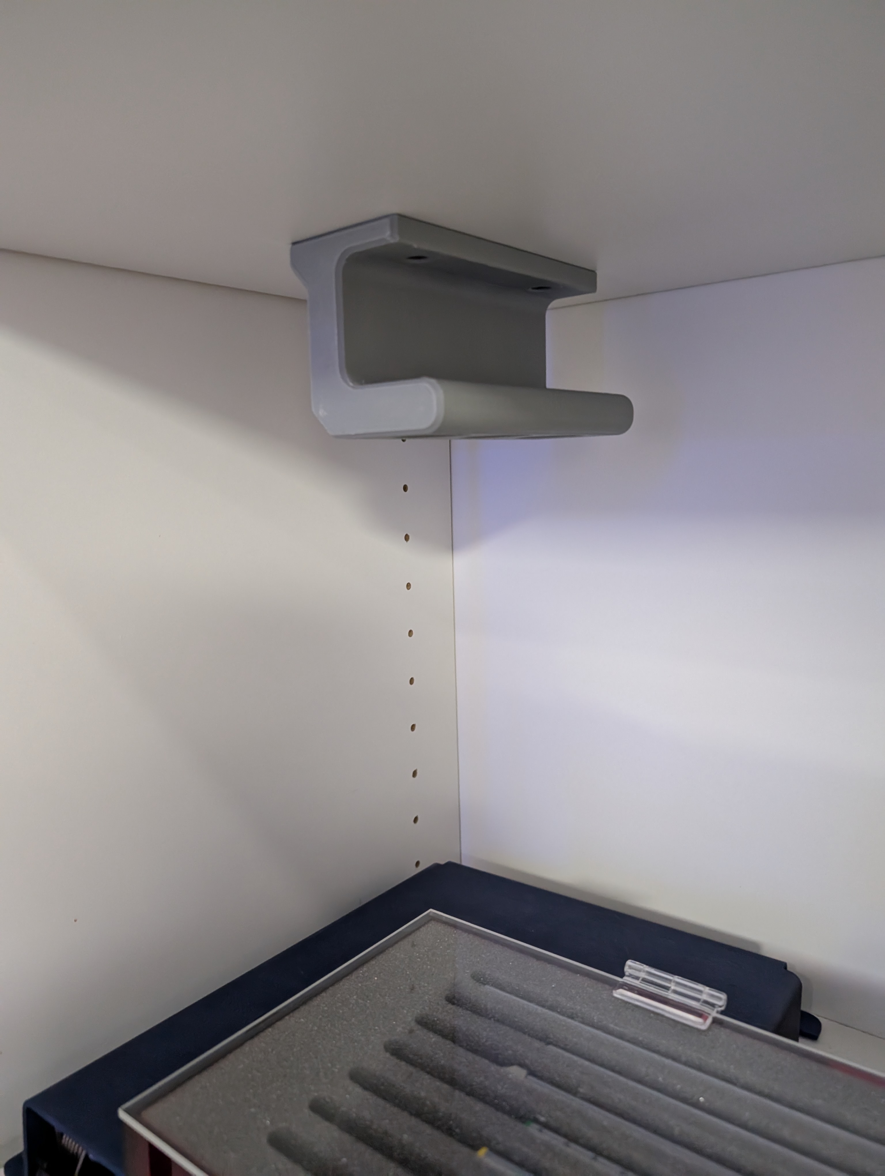 Front Pointer Accessories Storage Brackets (Varian) — miniatura 4