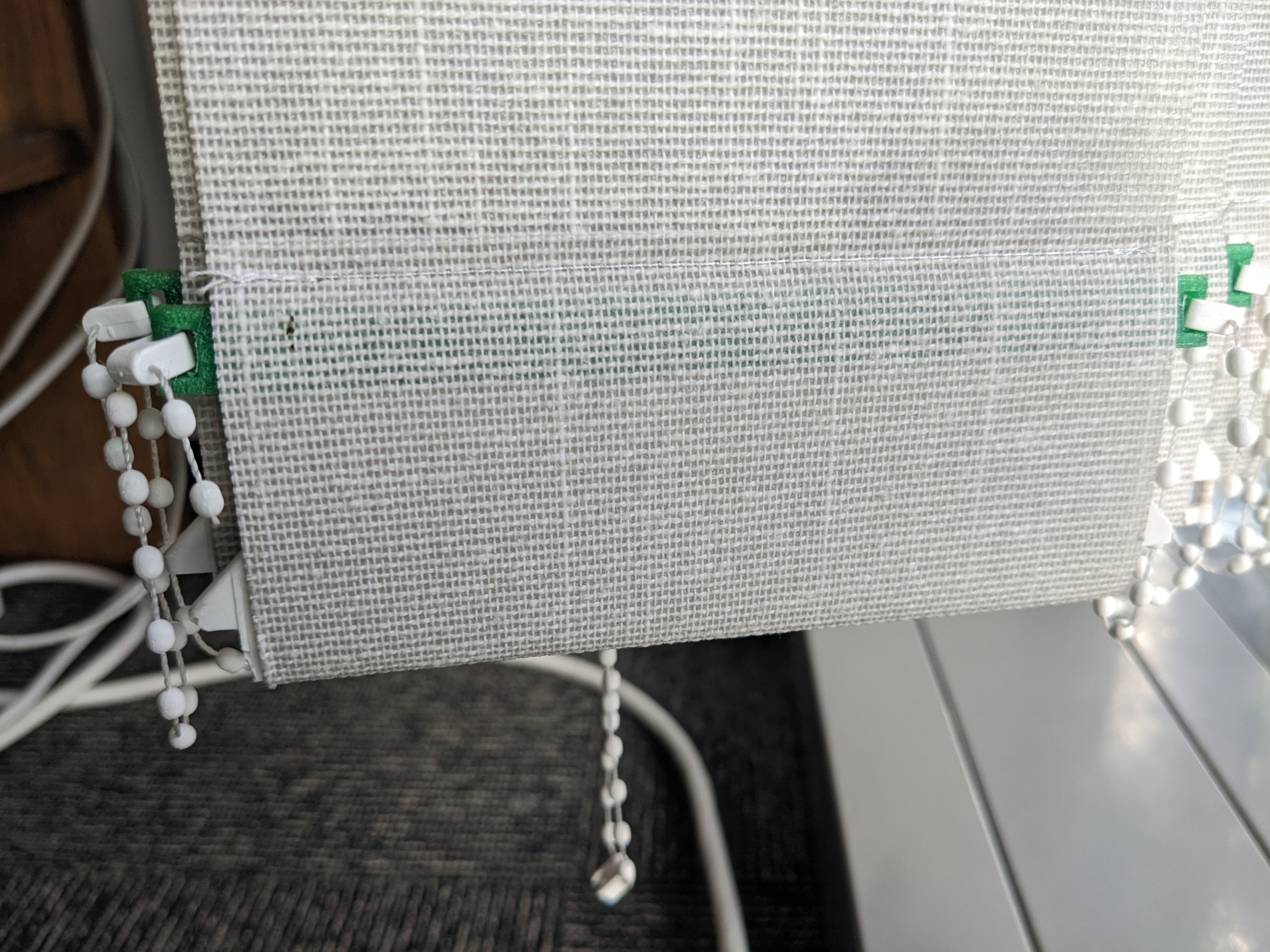Vertical blind balast fix