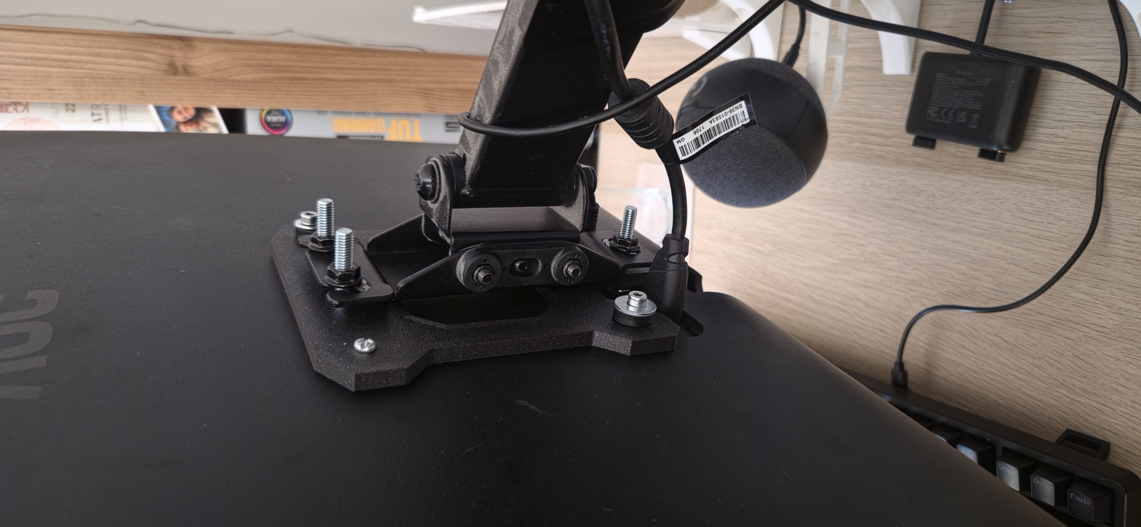 VESA 100 x 100 to 3 hole TV mount