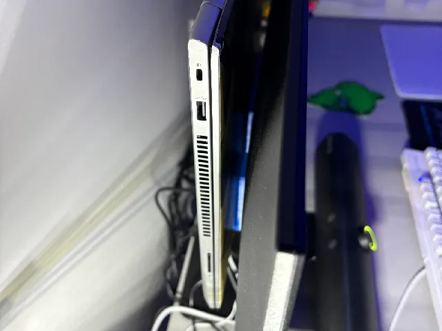 vesa notebook holder