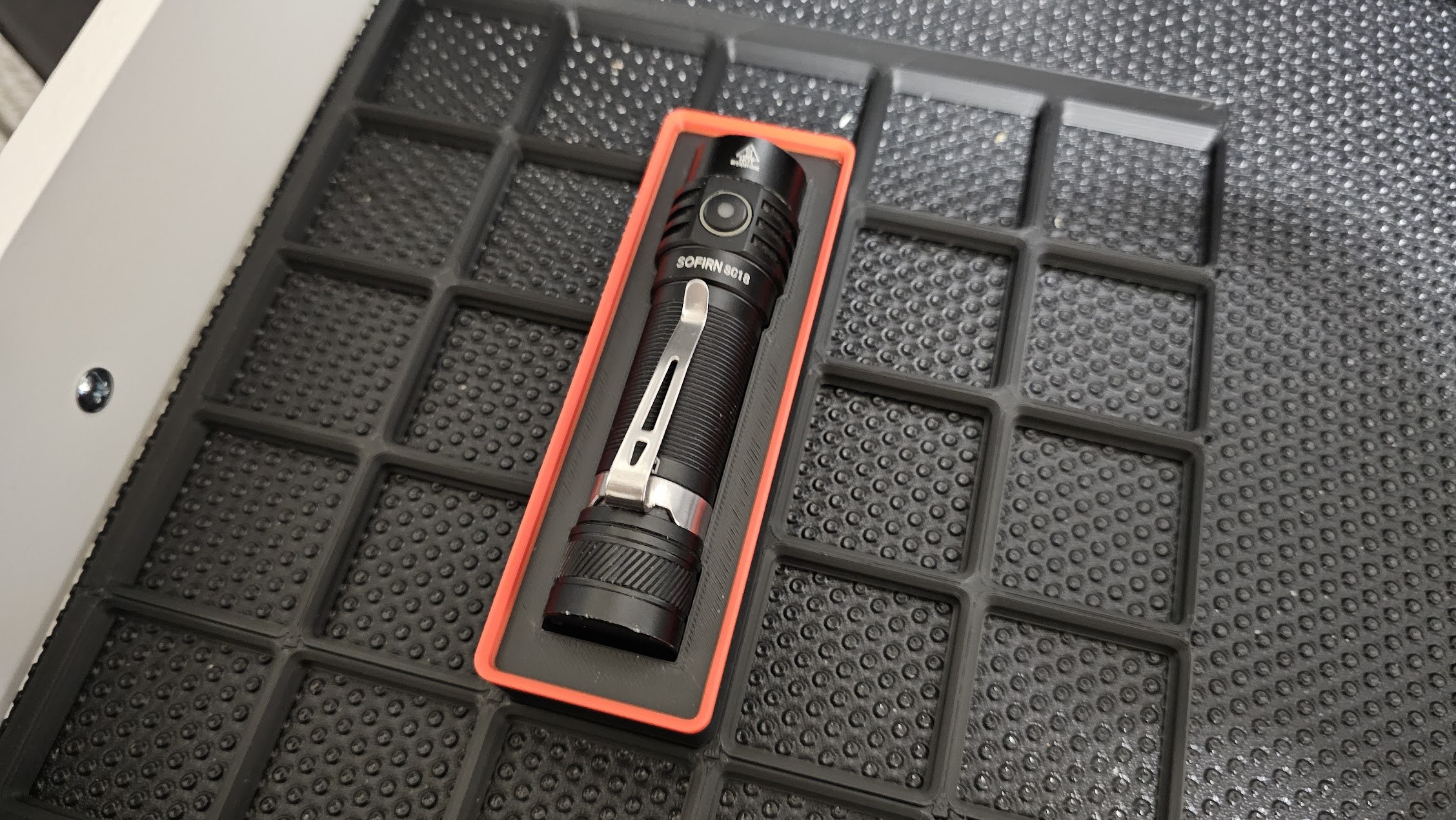 Sofirn SC18 Gridfinity Box