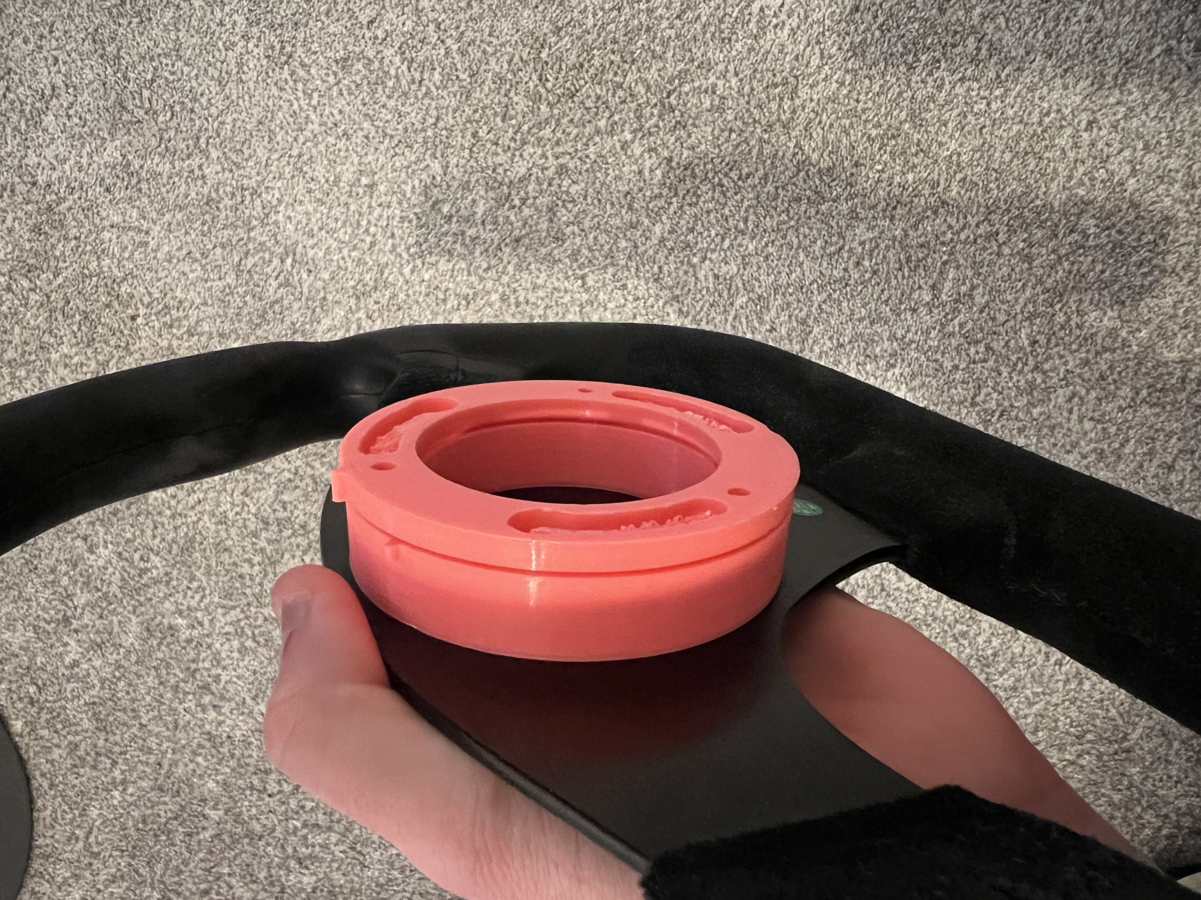 Steering Wheel Wall Mount (70mm Momo bolt pattern)