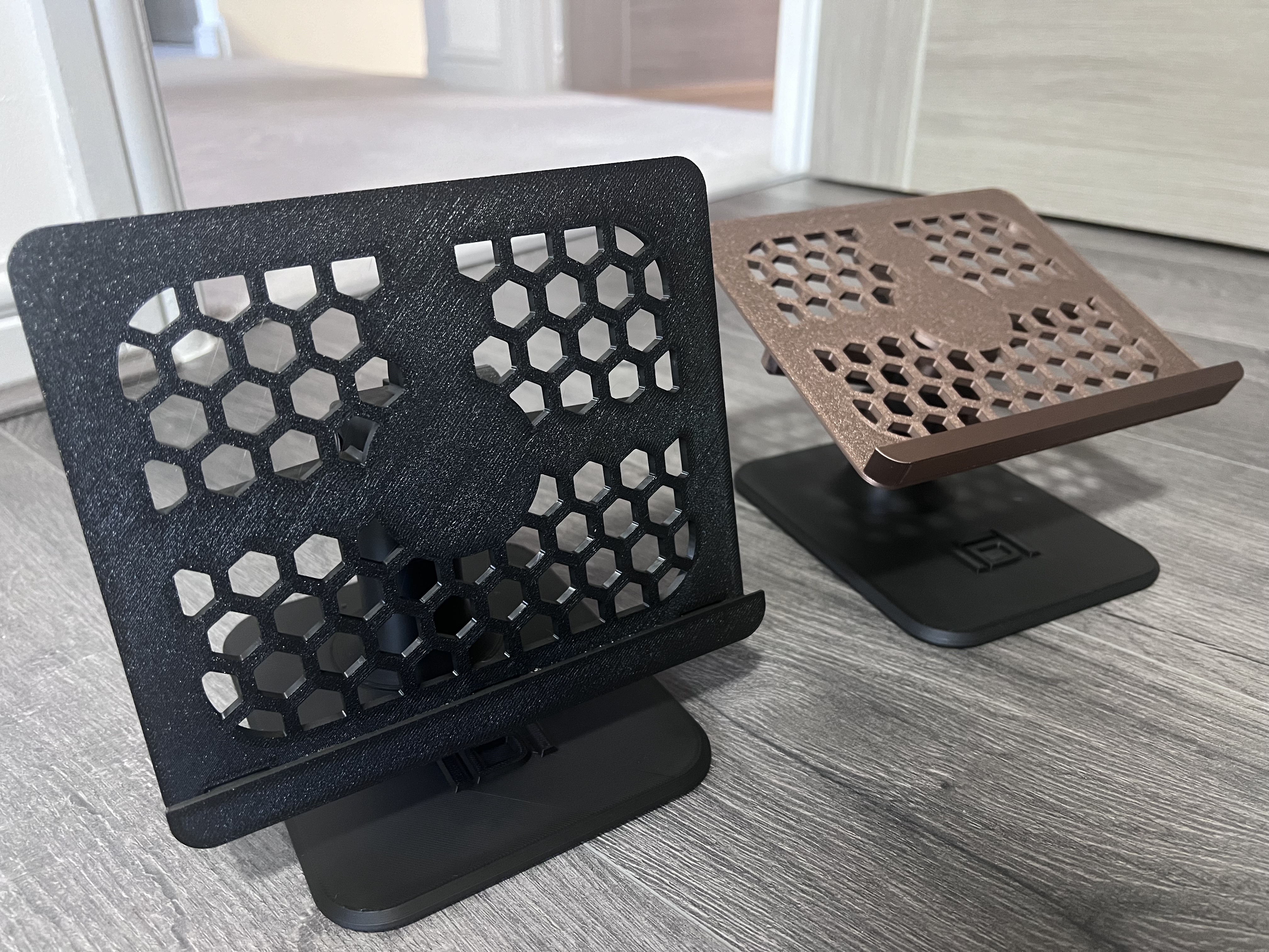 Keyboard / Tablet Stand - Adjustable Tilt