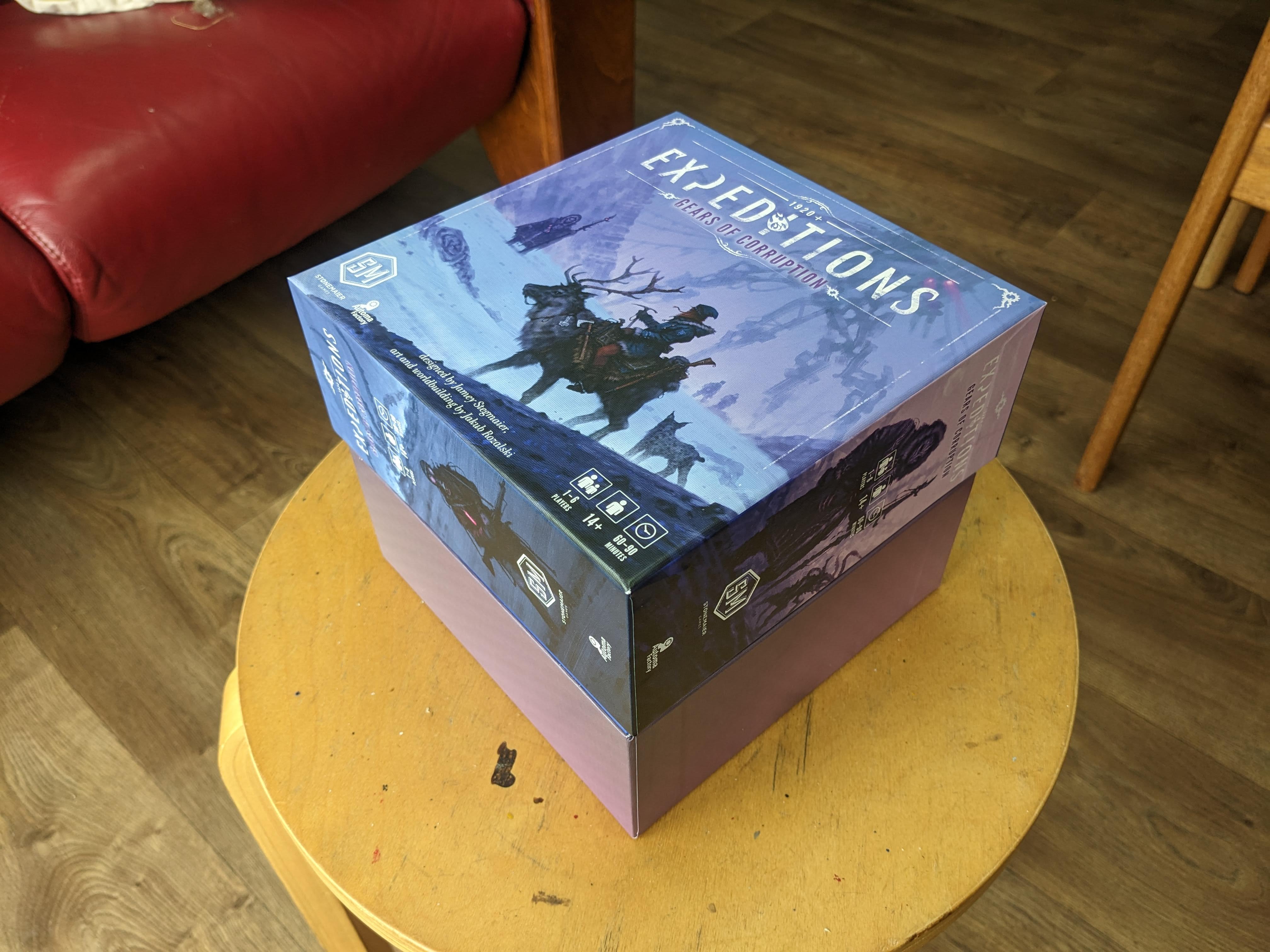 Gears of Corruption Box Riser by Iain Stewart | Download free STL model ...