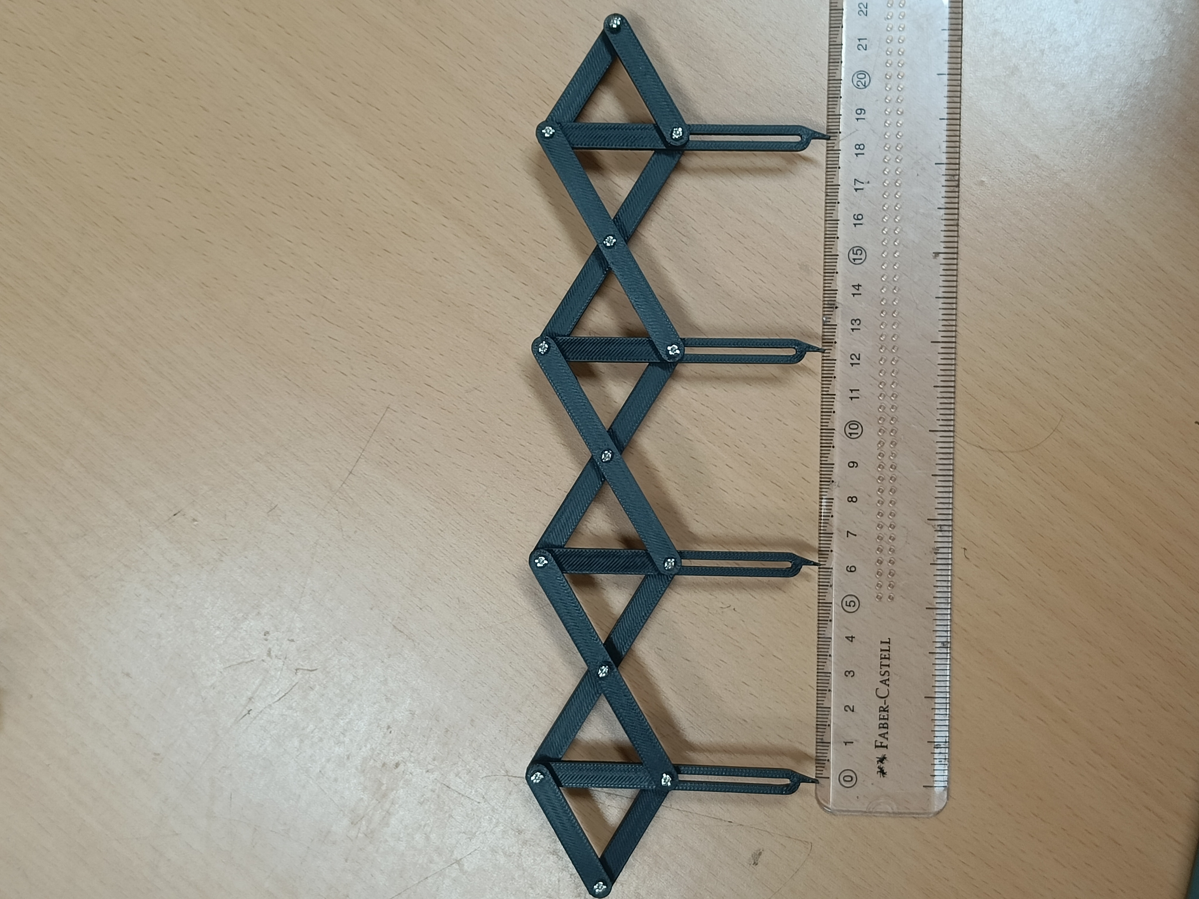 Miniatura 3 do modelo 3D Equal Space Divider