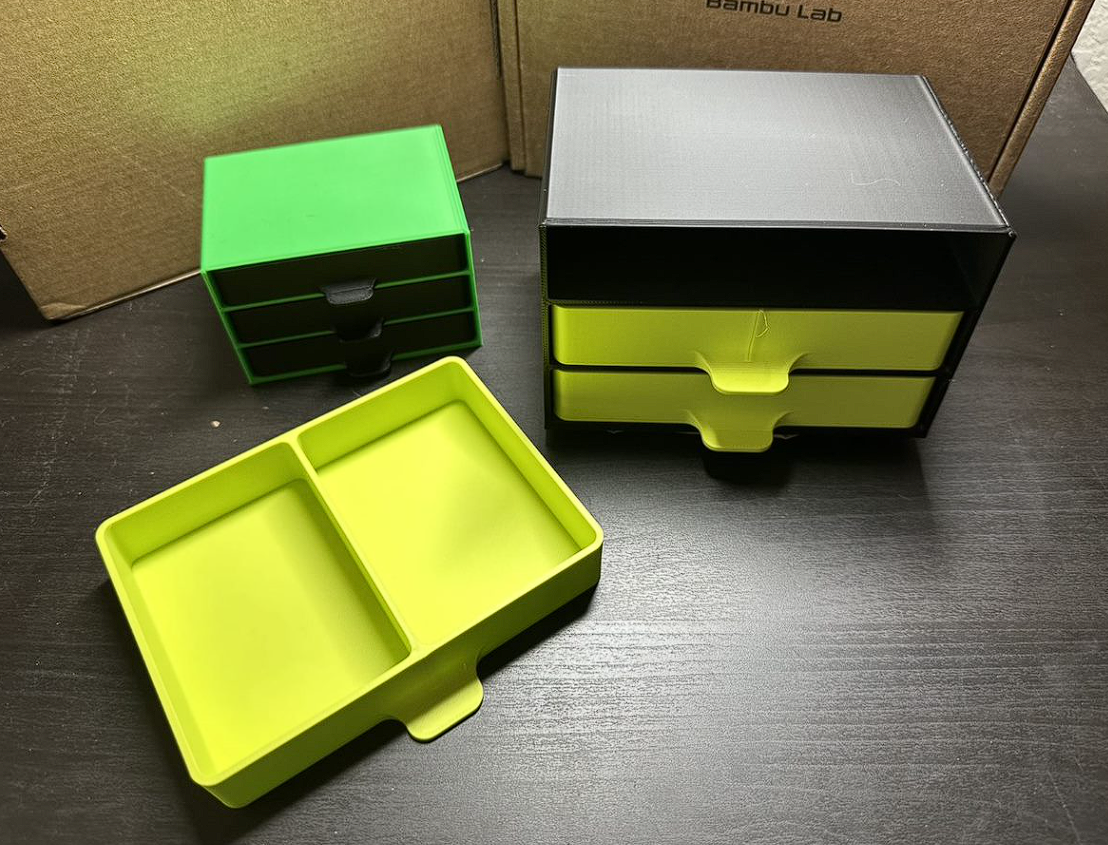 Small Parts Storage - 150% - 3 Bays + Stackable
