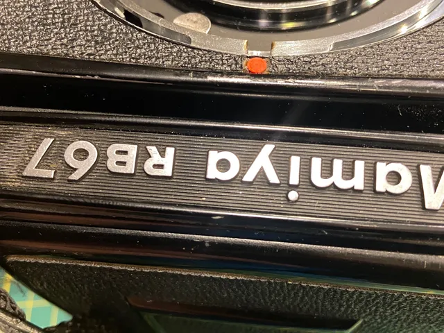 Mamiya RB67  lens mounting mark