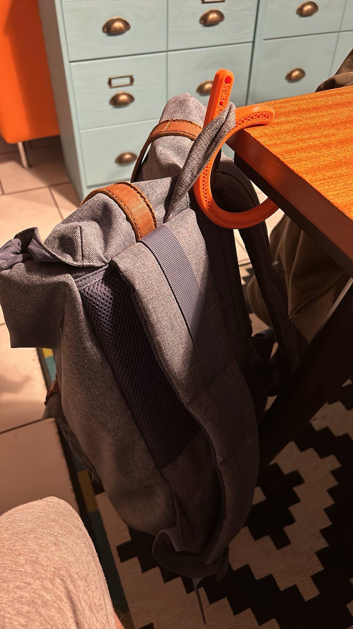 Miniatura 7 do modelo 3D BHH (Backpack Holder Hook)