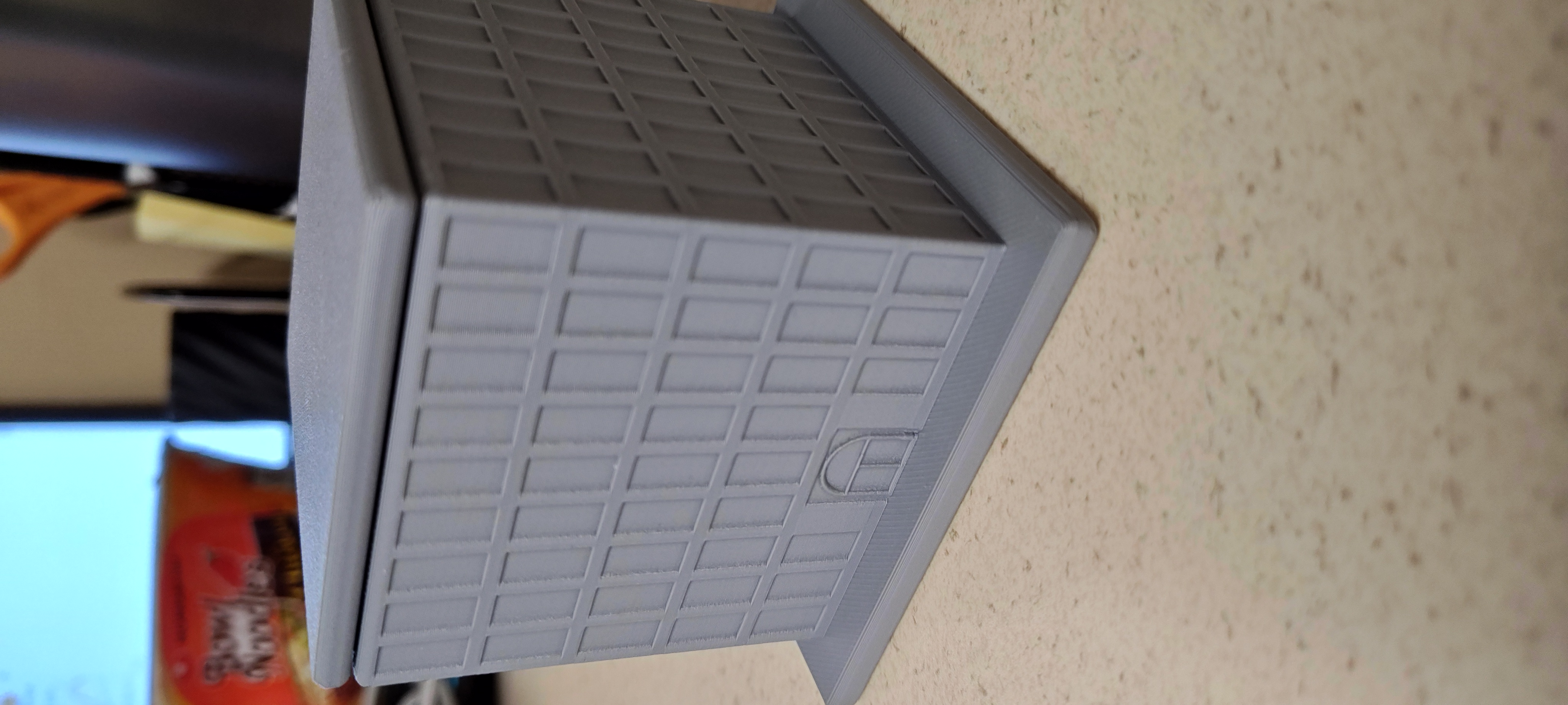 Expandable Skyscraper base level and lid