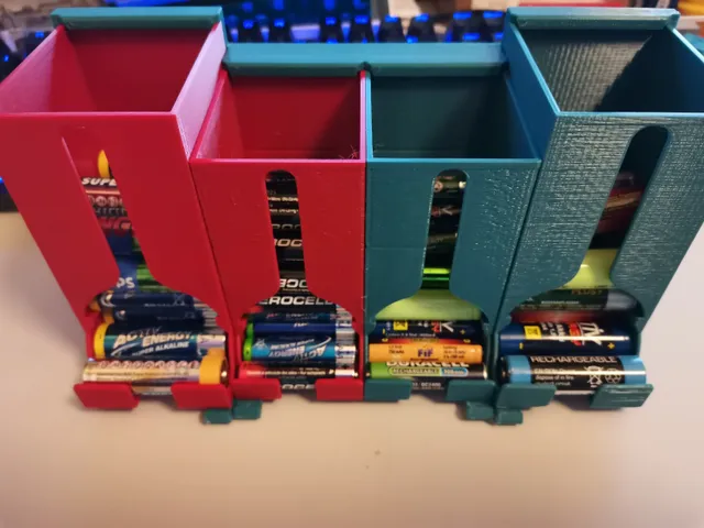 Battery dispenser wall mount