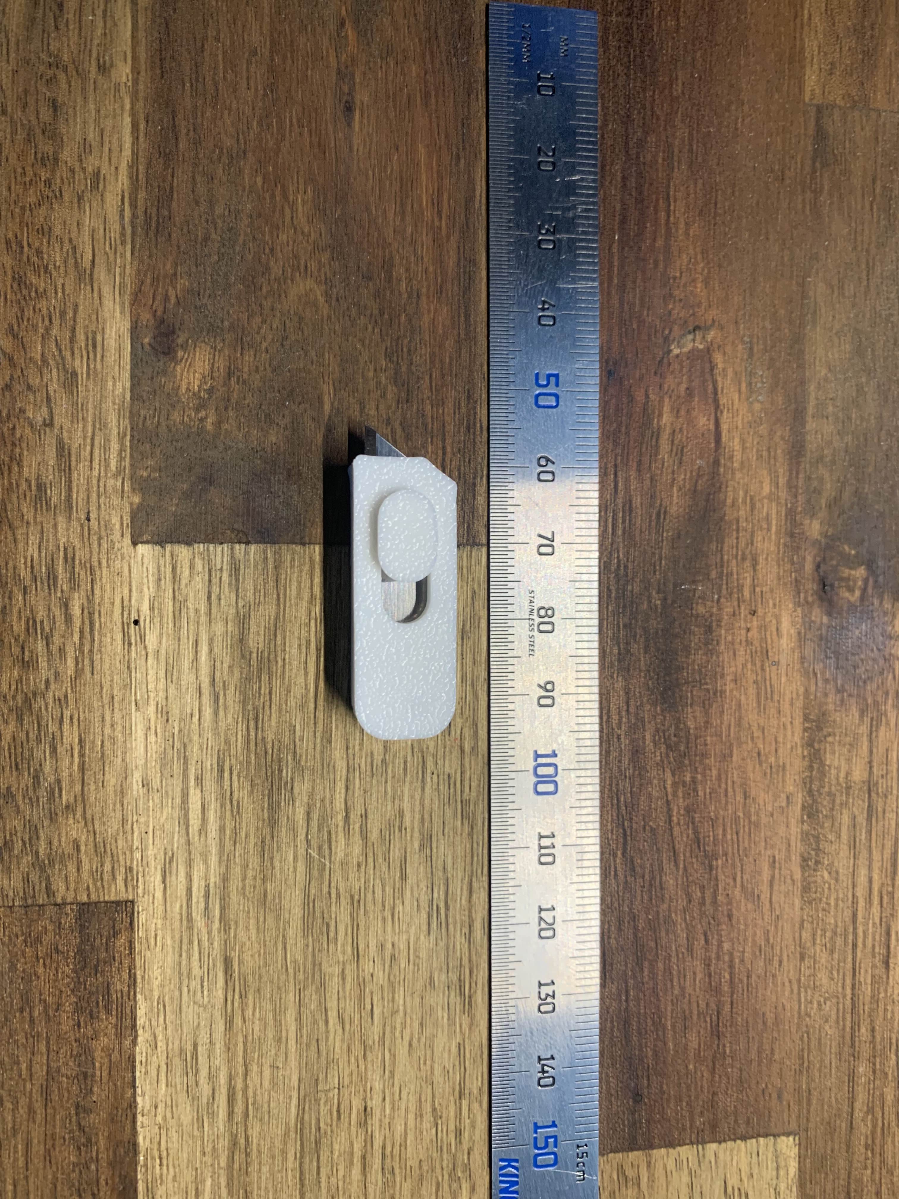 Tiny Utility Knife