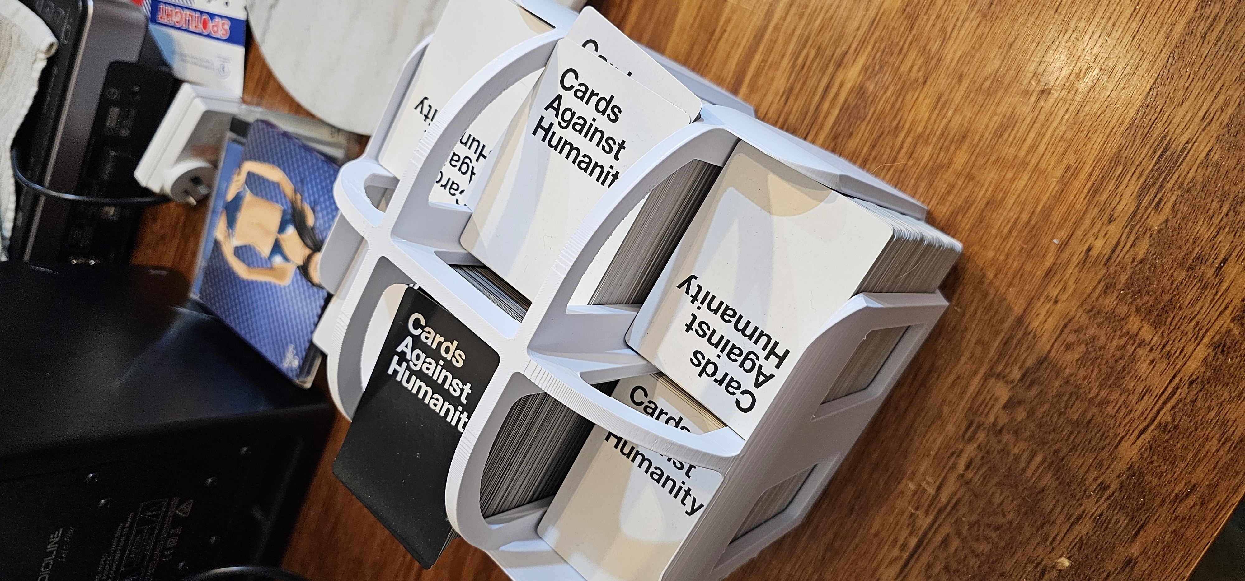 Miniatura 3 do modelo 3D CAH Card Caddy