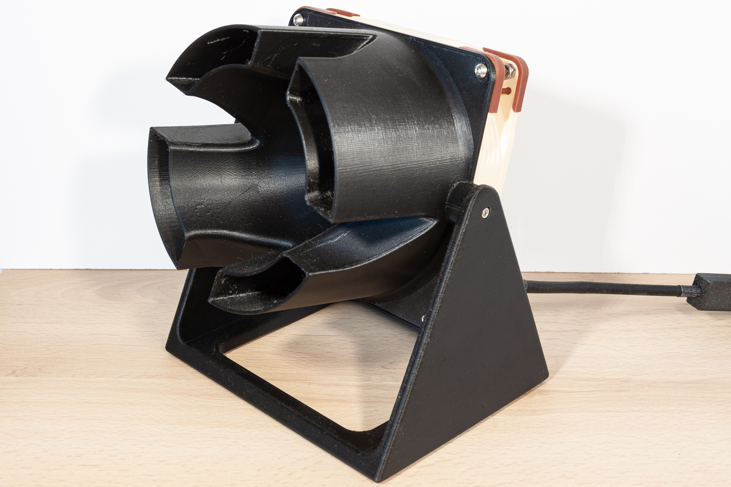 Noctua Airflow Amplifier Base remix 3D model thumbnail