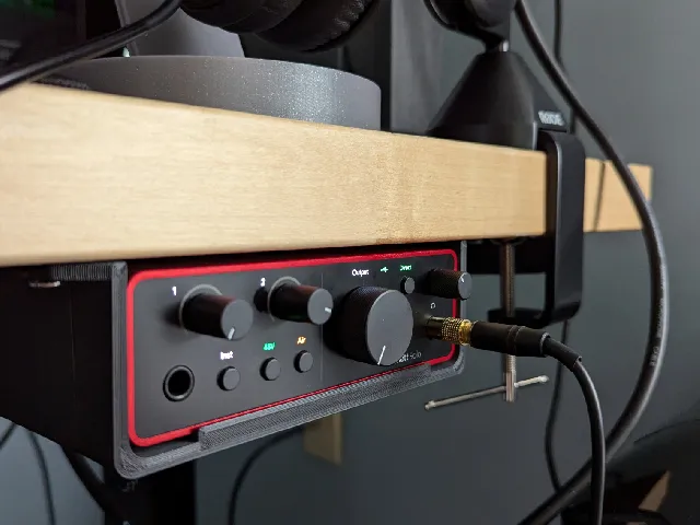 Focusrite Scarlett Solo Mounting Bracket