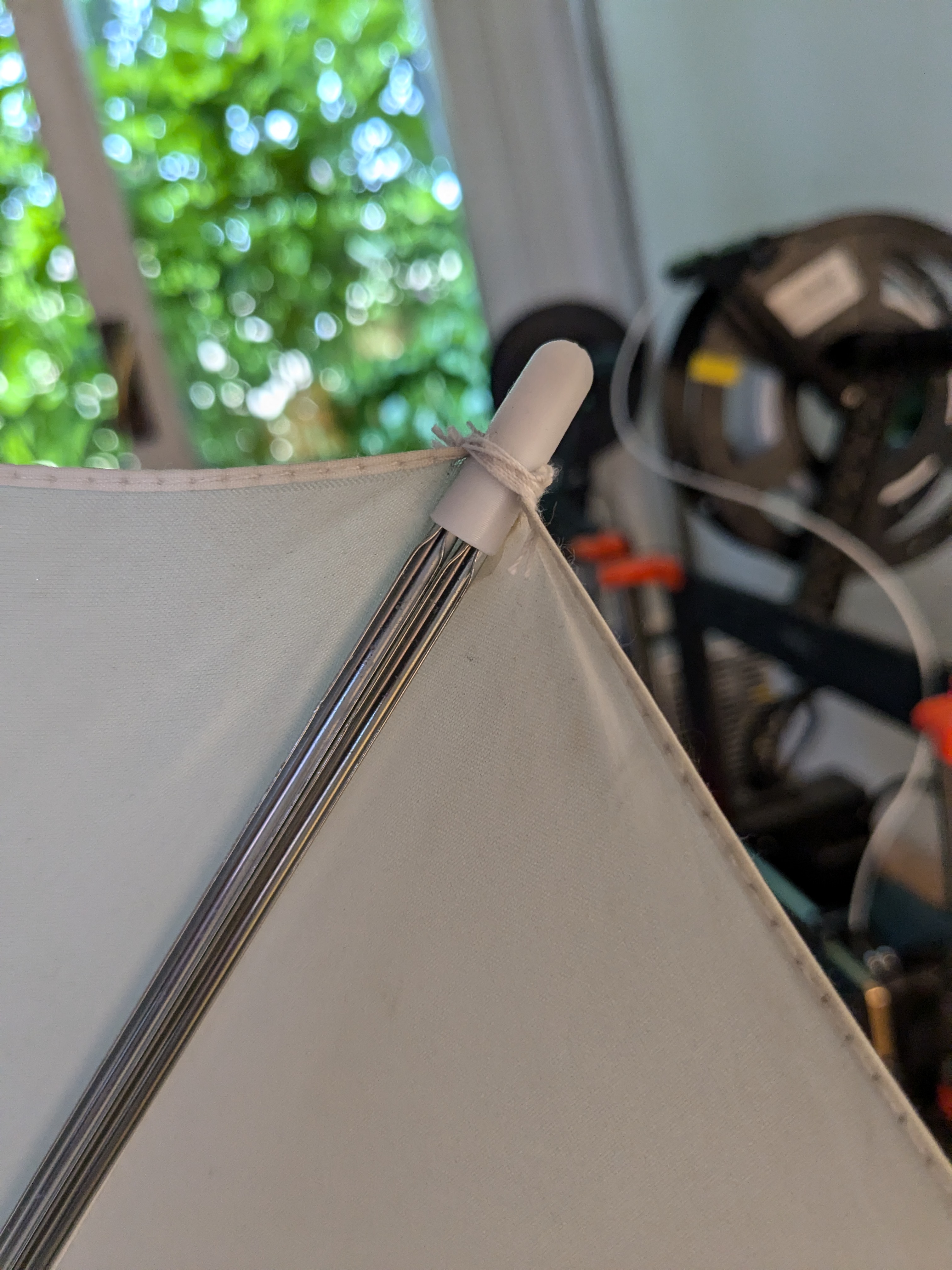 Umbrella ferrule for double ribs