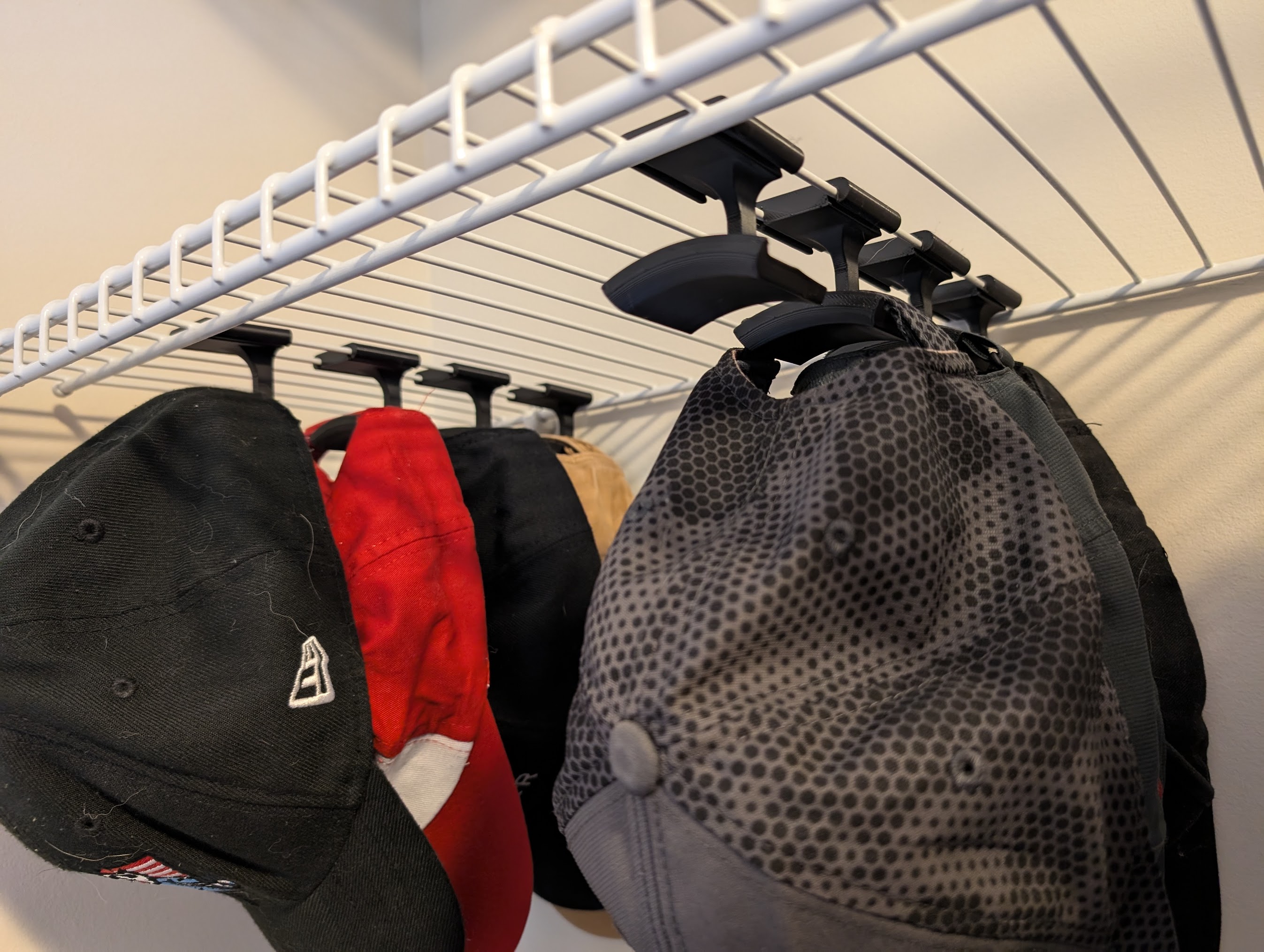 Closetmaid Wire Shelf Hat Holder by Perryusaf Download free STL model